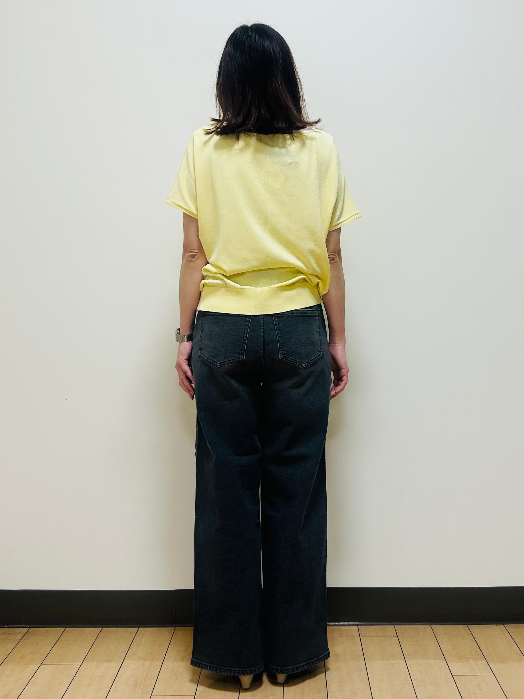 miiiさんの「Reflect｜【二の腕カバー／手洗い可】ネックレース フレンチスリーブニット」を使ったコーディネート