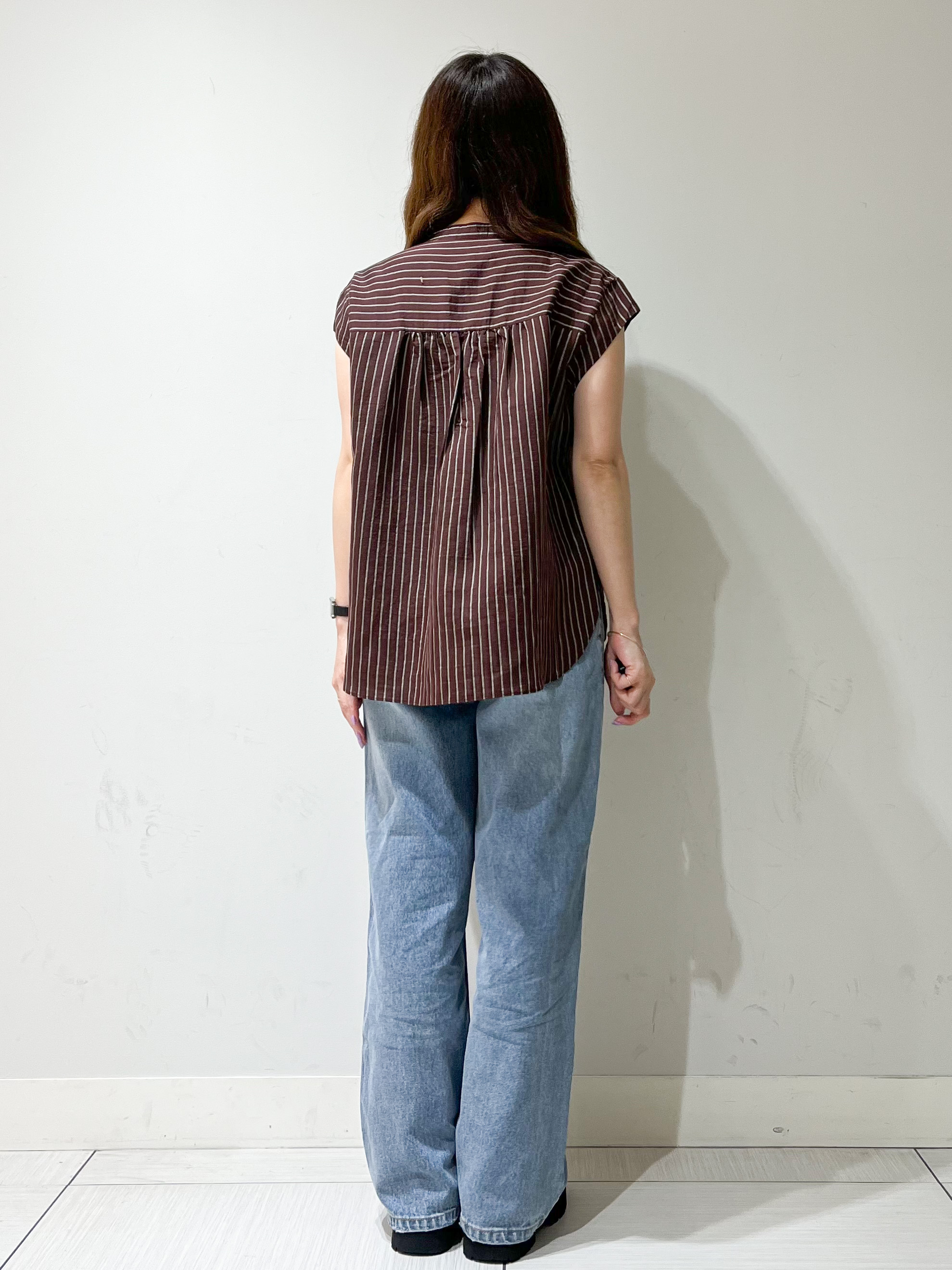 じゅんさんの「DRESSTERIOR｜ストライプフレンチスリーブフリルブラウス」を使ったコーディネート