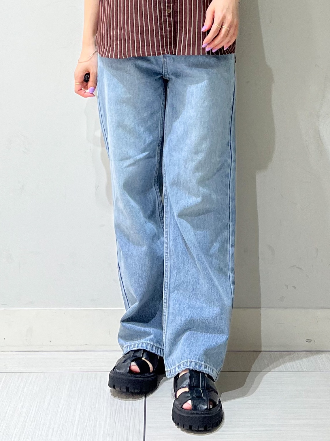 じゅんさんの「DRESSTERIOR｜ストライプフレンチスリーブフリルブラウス」を使ったコーディネート