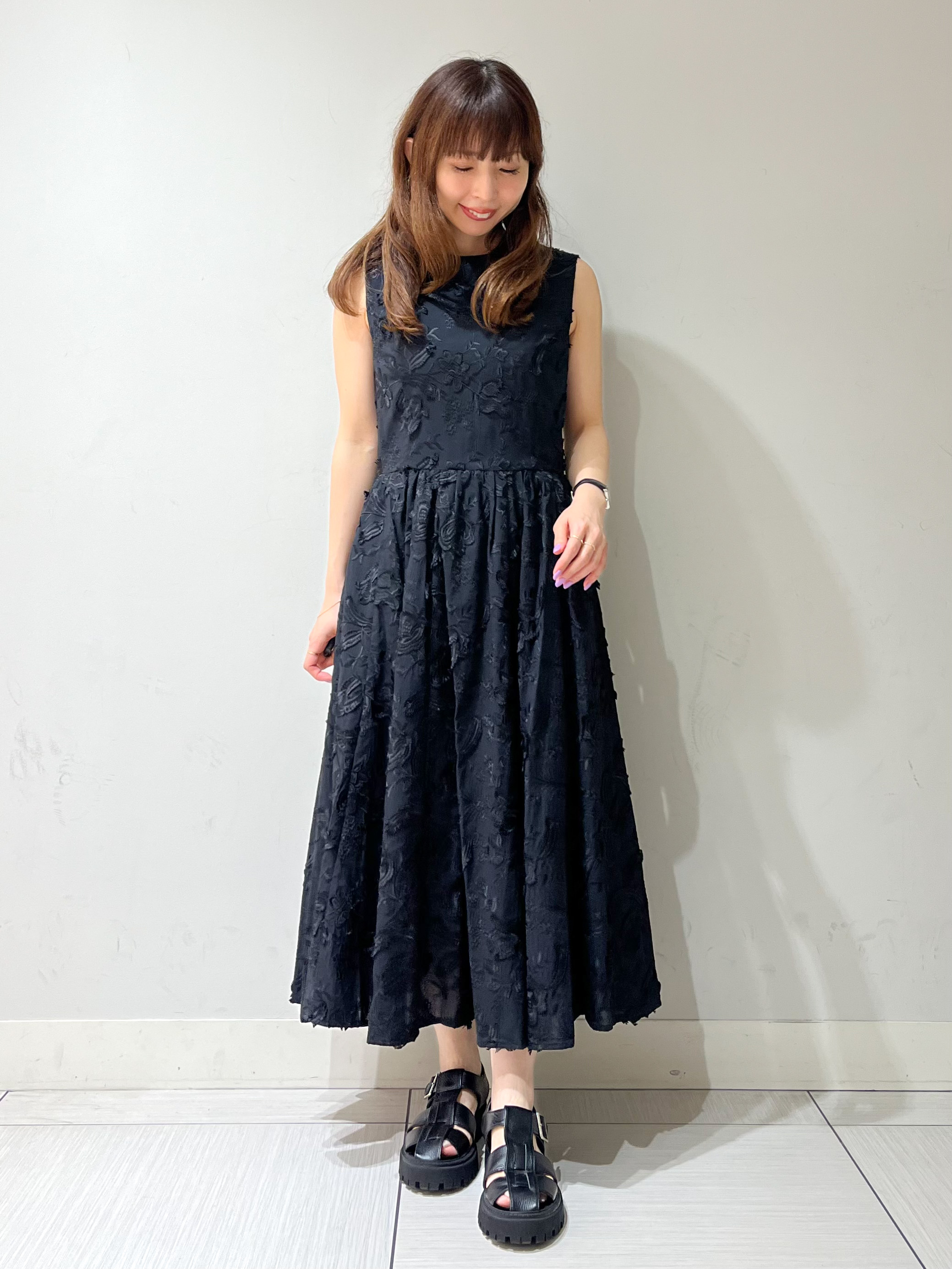 じゅんさんの「DRESSTERIOR｜【セットアップ可/ウォッシャブル】セットアップストライプジレ」を使ったコーディネート