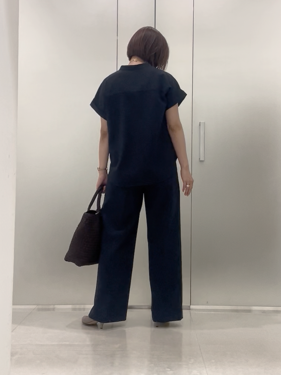 まどかさんの「UNTITLED｜【セットアップ可/通気性/UVカット】エアリークールブラウス」を使ったコーディネート