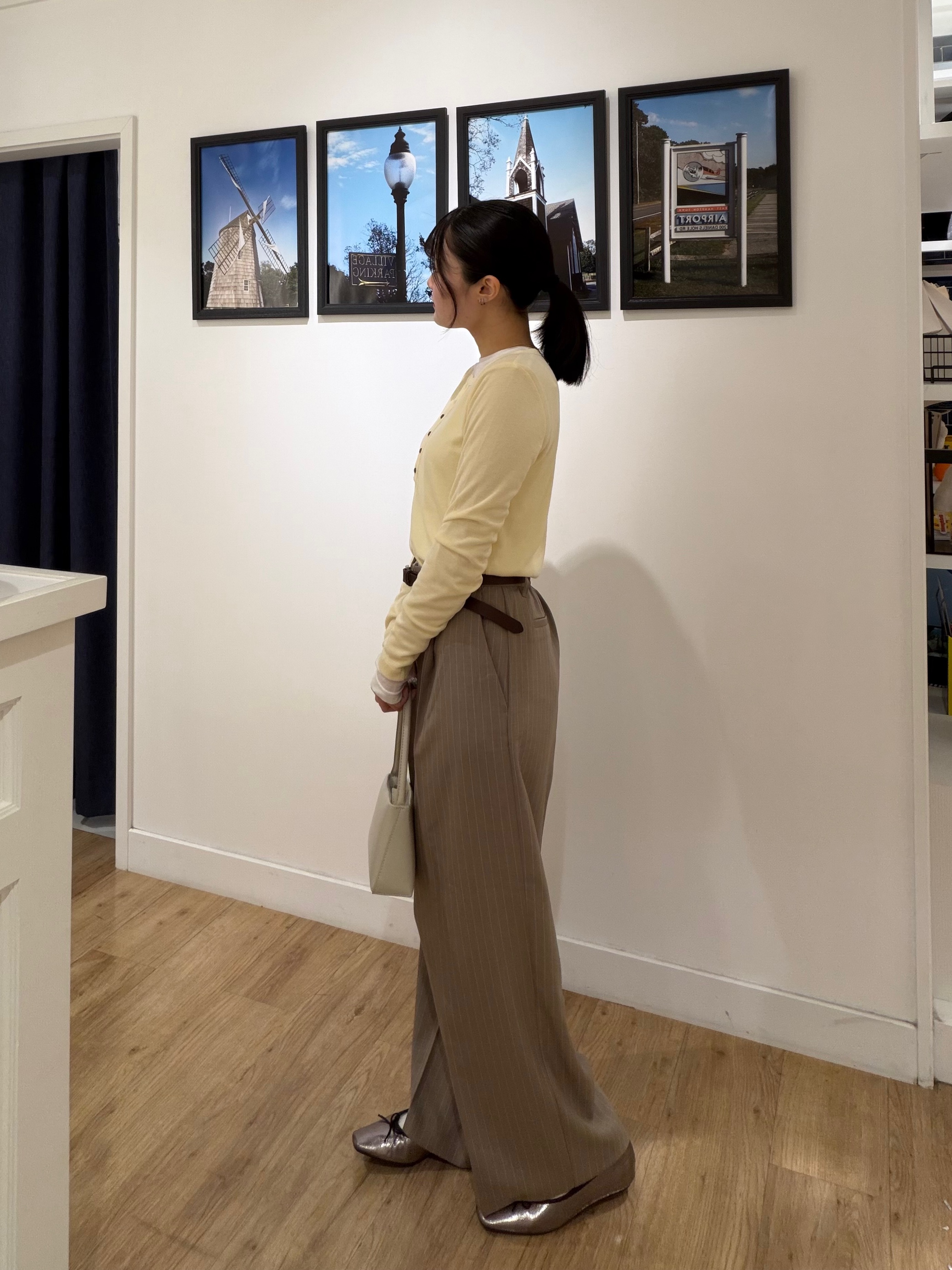 秦美里さんの「Dessin｜クルーネックシアーロングTシャツ」を使ったコーディネート