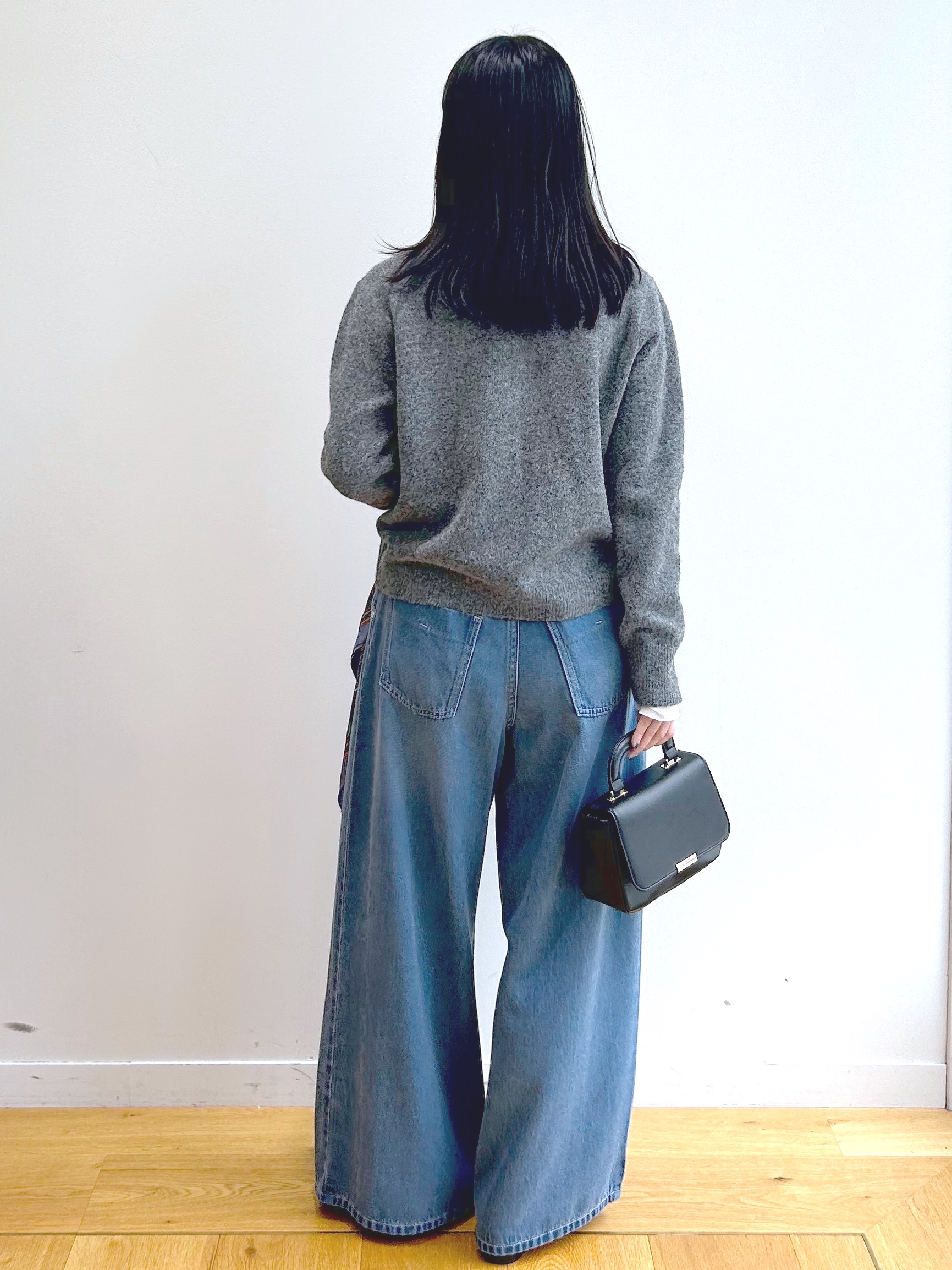 RINAさんの「OPAQUE.CLIP｜シアーハイネックトップス【洗濯機OK】」を使ったコーディネート