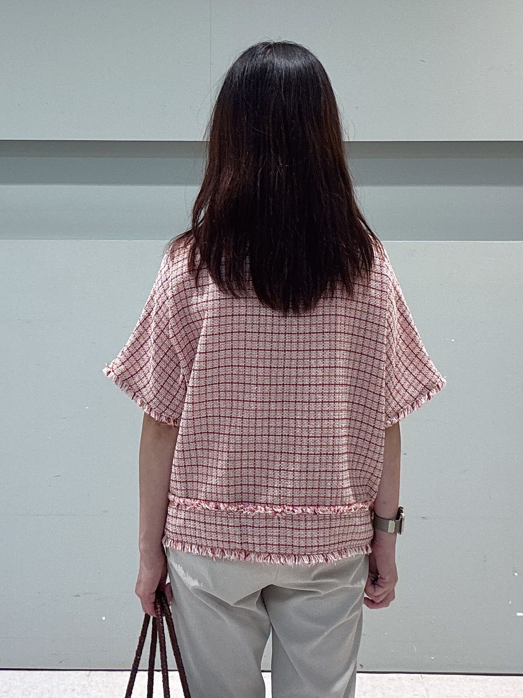 makiさんの「UNTITLED｜ファンシーツイードブラウス」を使ったコーディネート