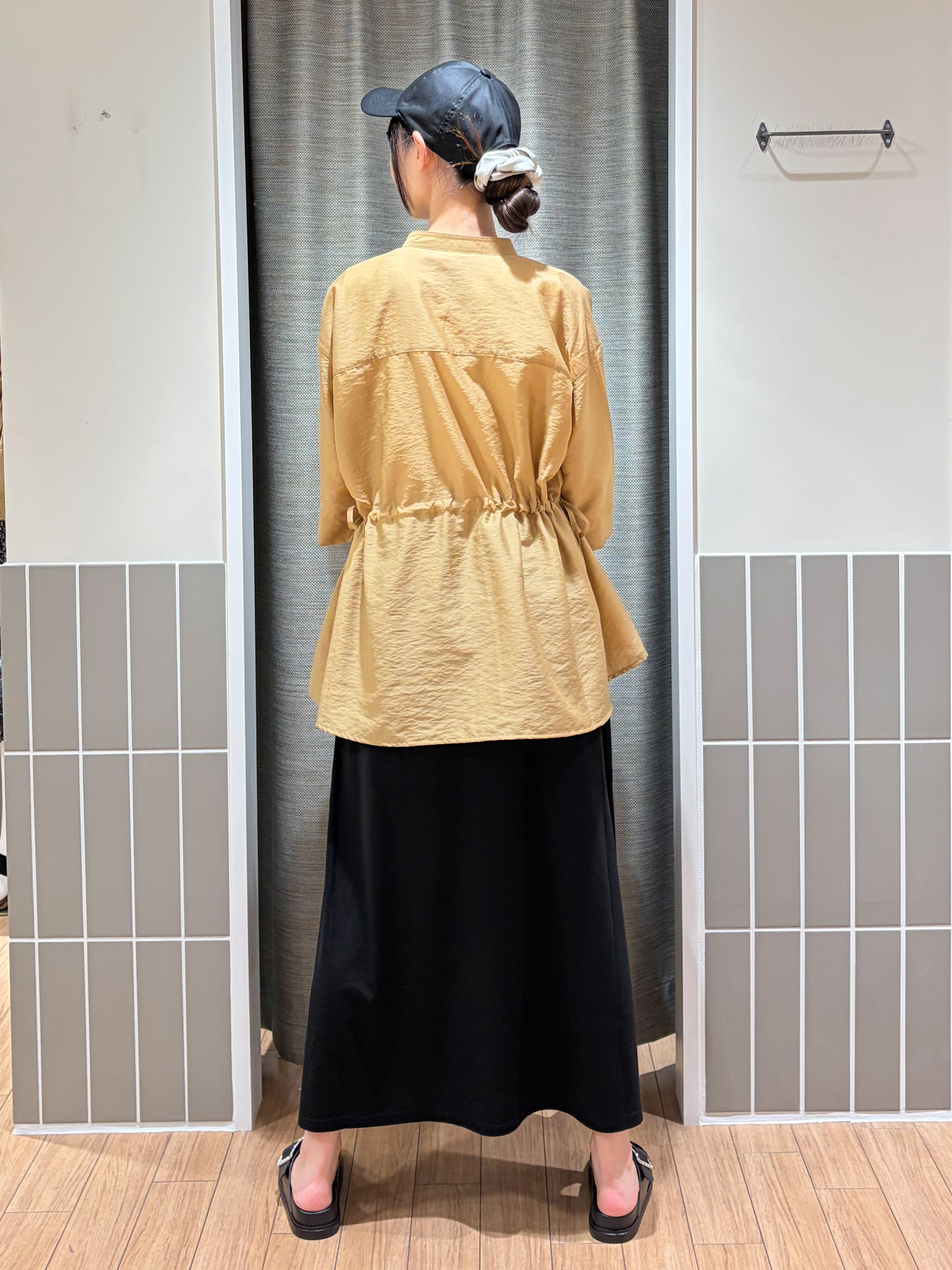 Kotoさんの「grove｜5分袖ver登場！【体型カバー・洗える】シアーサファリシャツジャケット」を使ったコーディネート