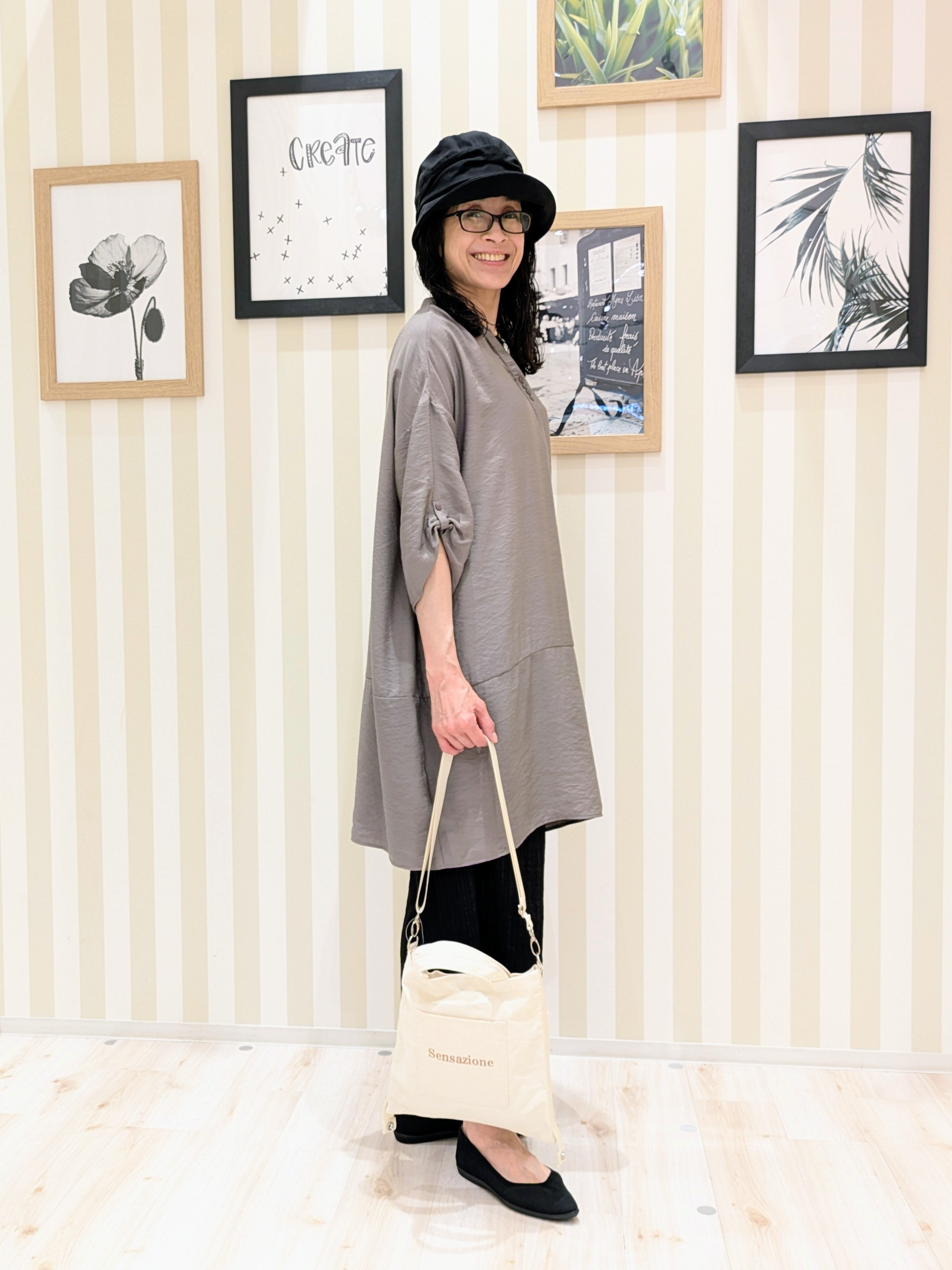 Mikiさんの「SHOO･LA･RUE｜【ひんやり/S-LL/洗濯後しわになりにくい】体型カバーにも ゆるっとリラックス 7分袖チュニック」を使ったコーディネート
