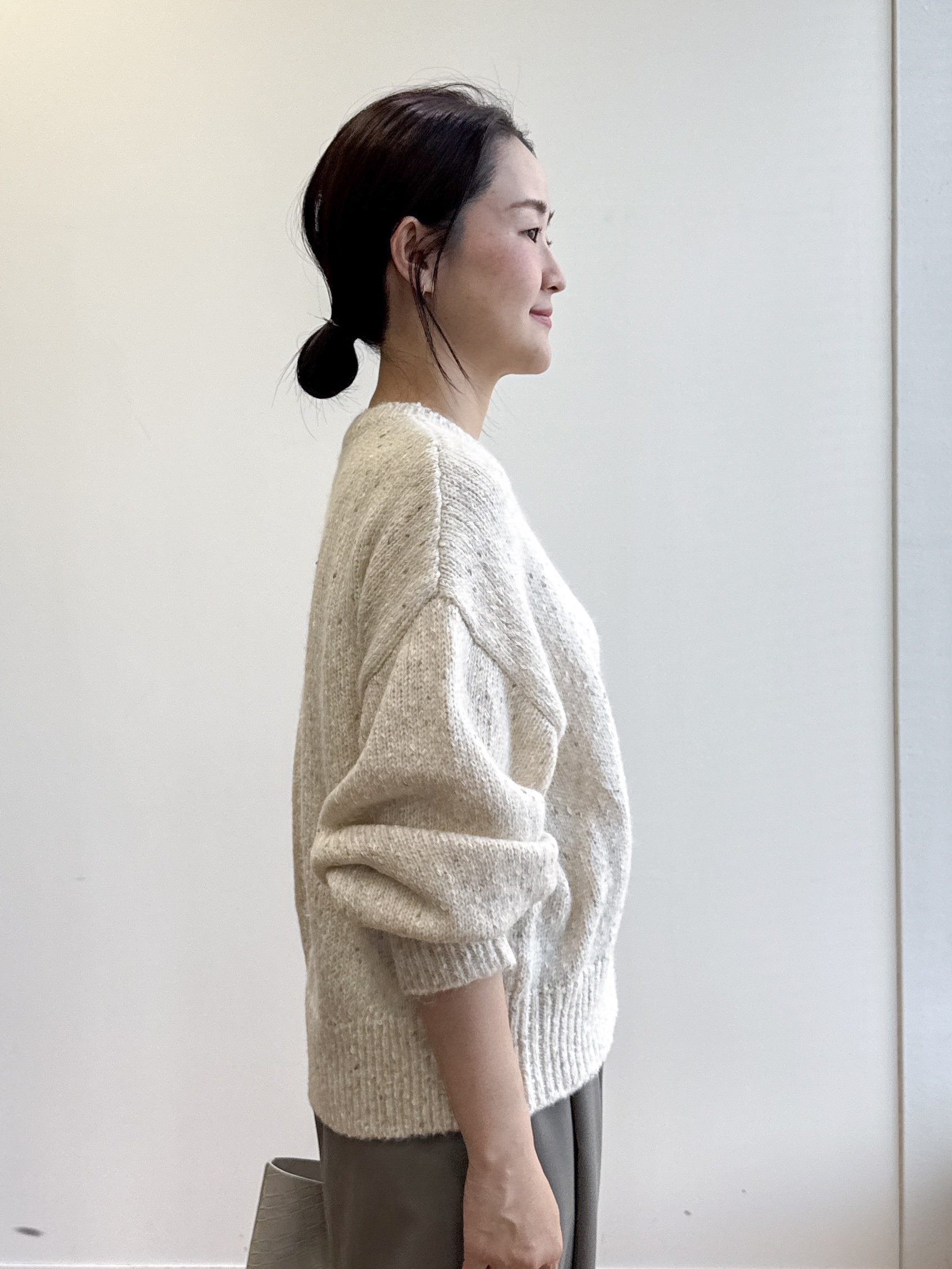 そねなおさんの「OPAQUE.CLIP｜タックバレルパンツ【洗濯機OK】」を使ったコーディネート