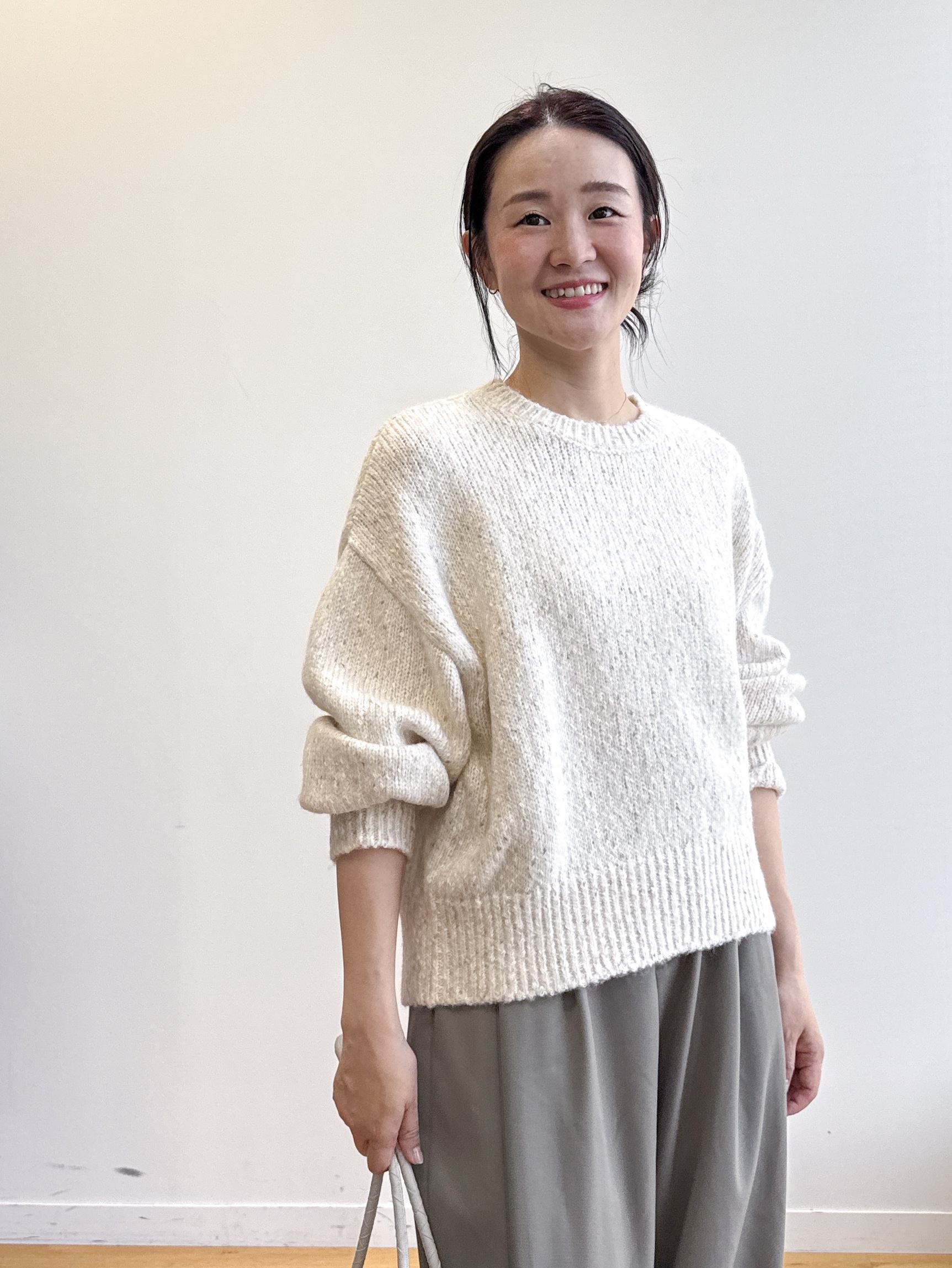 そねなおさんの「OPAQUE.CLIP｜タックバレルパンツ【洗濯機OK】」を使ったコーディネート