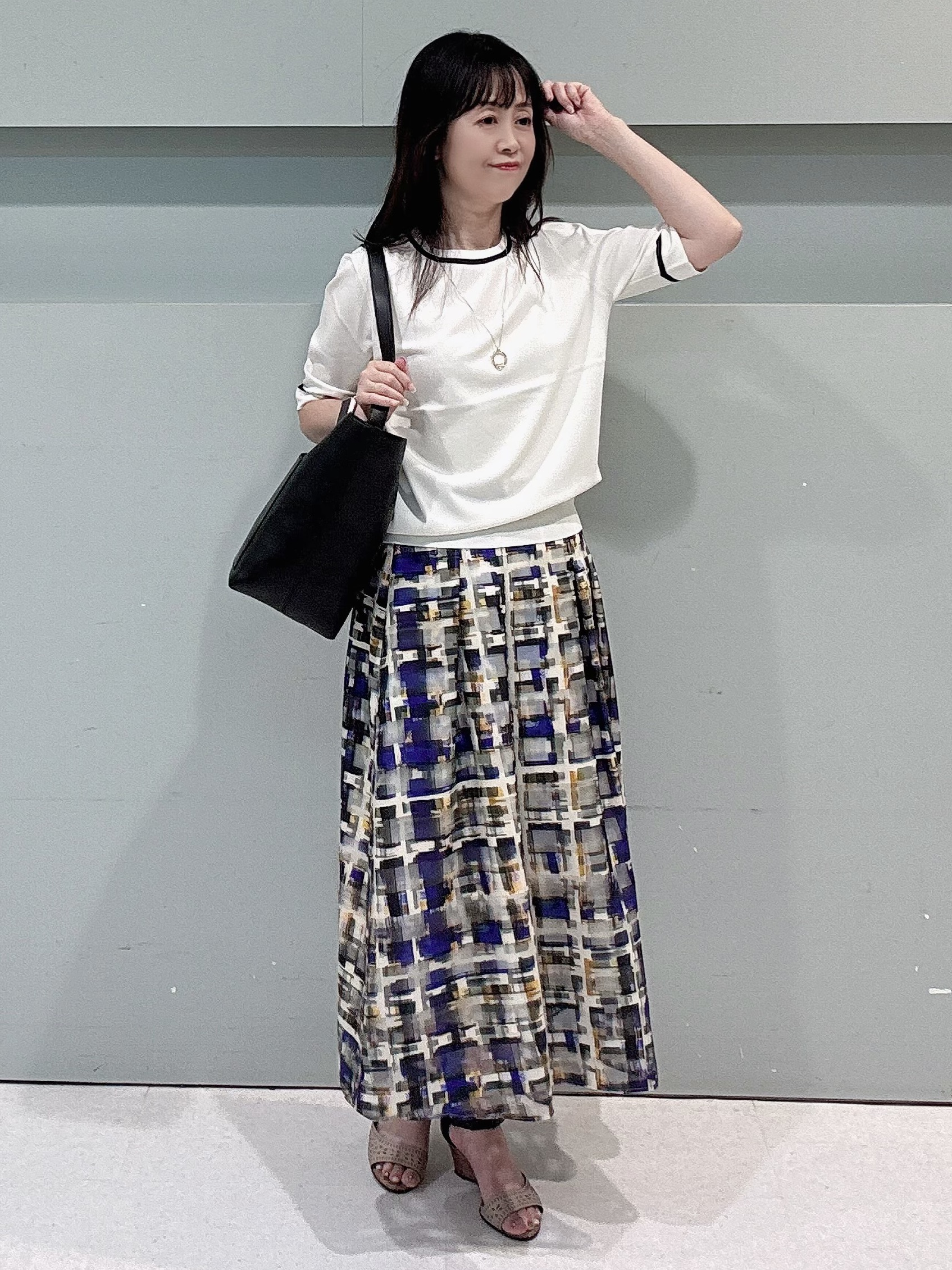 makiさんの「UNTITLED｜【アンサンブル可能】コンパクトニットカーディガン」を使ったコーディネート