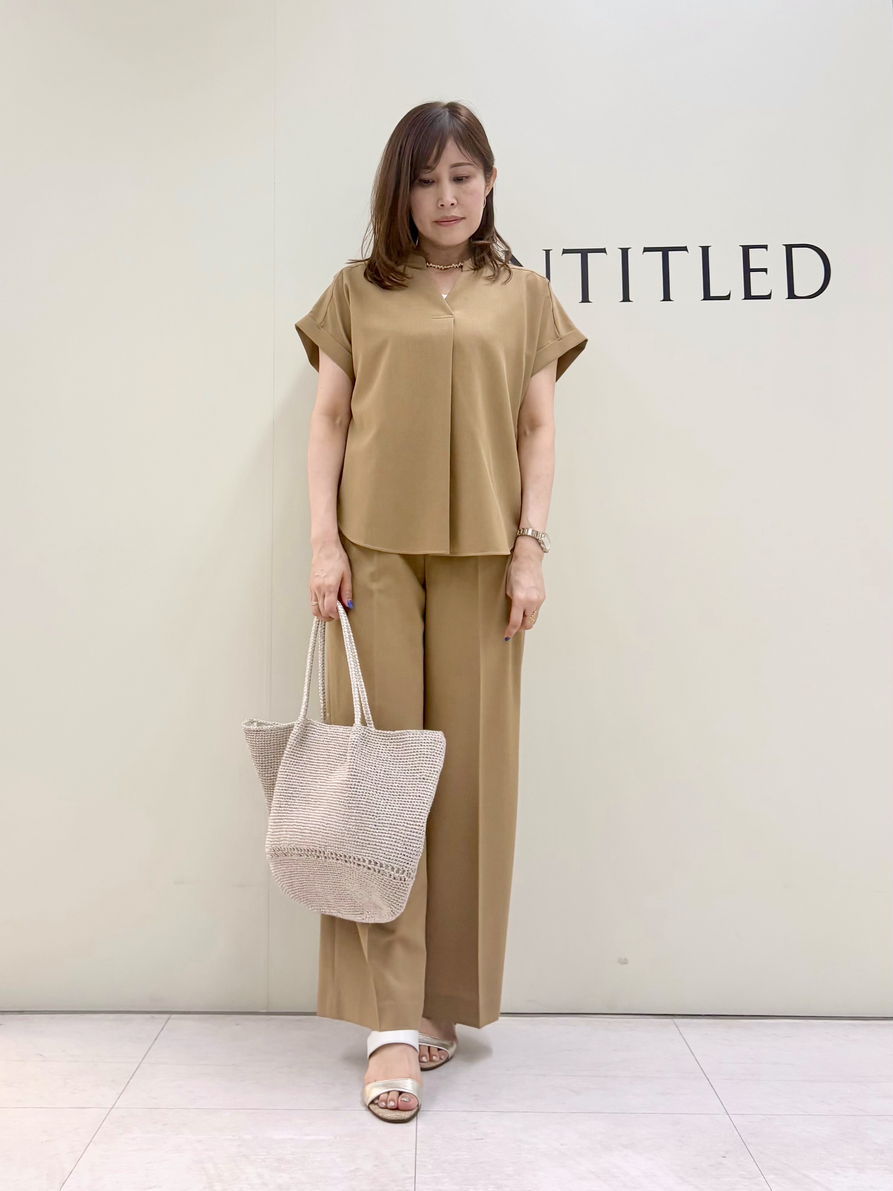 Sakaiさんの「UNTITLED｜【セットアップ可/通気性/UVカット】エアリークールブラウス」を使ったコーディネート