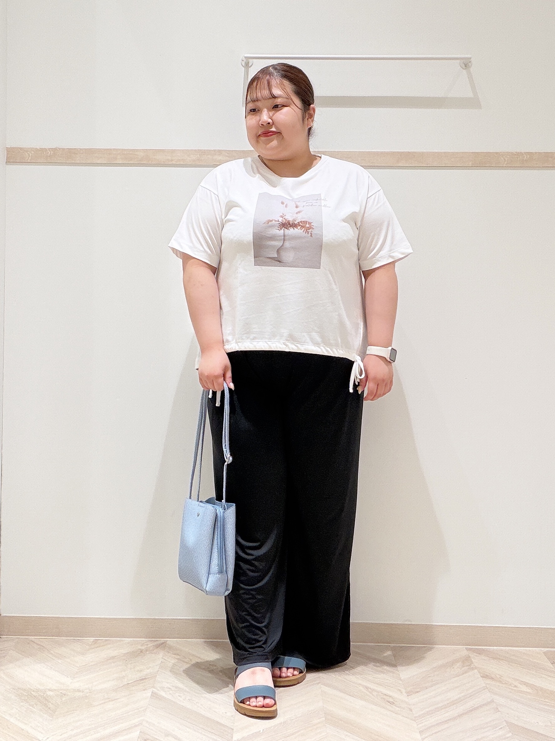 ゆめかさんの「SHOO･LA･RUE｜【洗濯機可/S-LL】大人も甘すぎず着られる ギンガムシアーブラウス」を使ったコーディネート