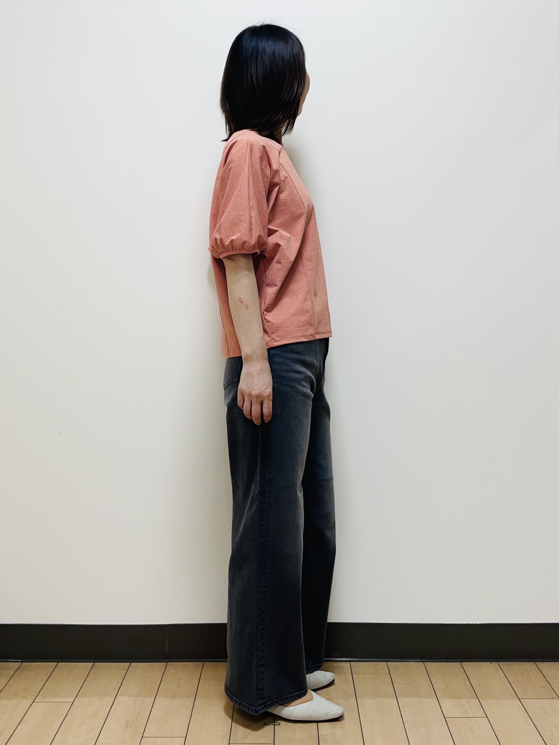 Riiさんの「Reflect｜【UVカット／接触冷感／吸水速乾】ギャザースリーブカットソー」を使ったコーディネート