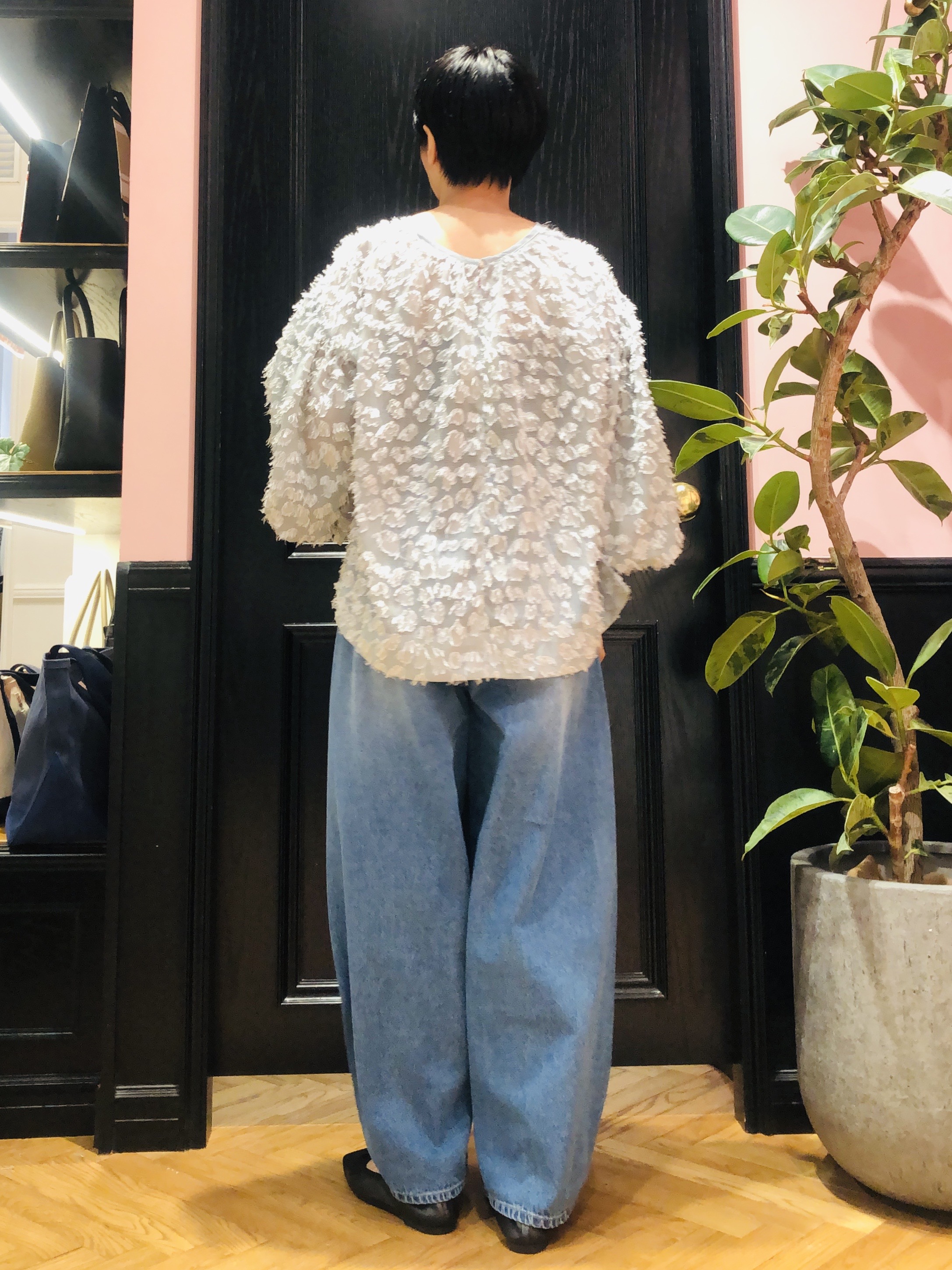 OGATAさんの「DRESSTERIOR｜ドロストバギーカーブデニム」を使ったコーディネート