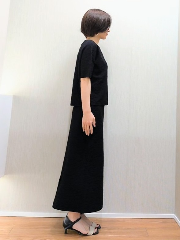 ミズタさんの「UNTITLED｜【セットアップ可】ドライタッチニットプルオーバー」を使ったコーディネート