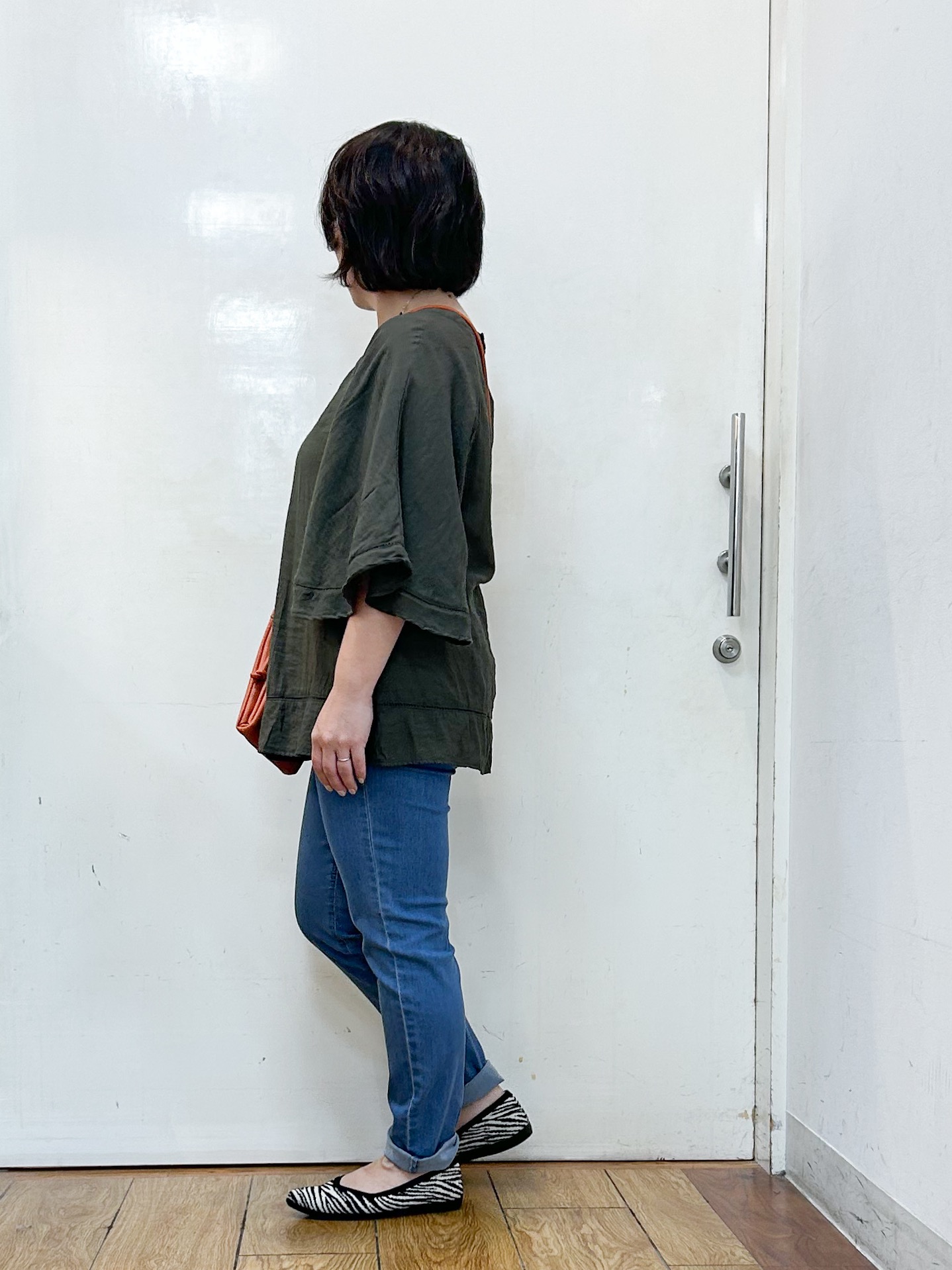 haruさんの「SHOO･LA･RUE｜【ひんやり/S-LL/体型カバー】はしごレースが涼し気な スラブポンチョ風ブラウス」を使ったコーディネート