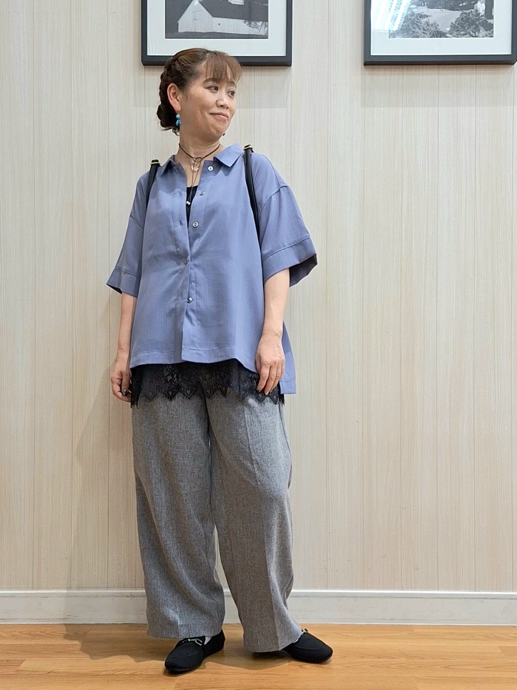 Saoさんの「SHOO･LA･RUE｜【通気性〇/ひんやり/S-LL】洗濯後しわになりにくい とろみストライプシャツ」を使ったコーディネート