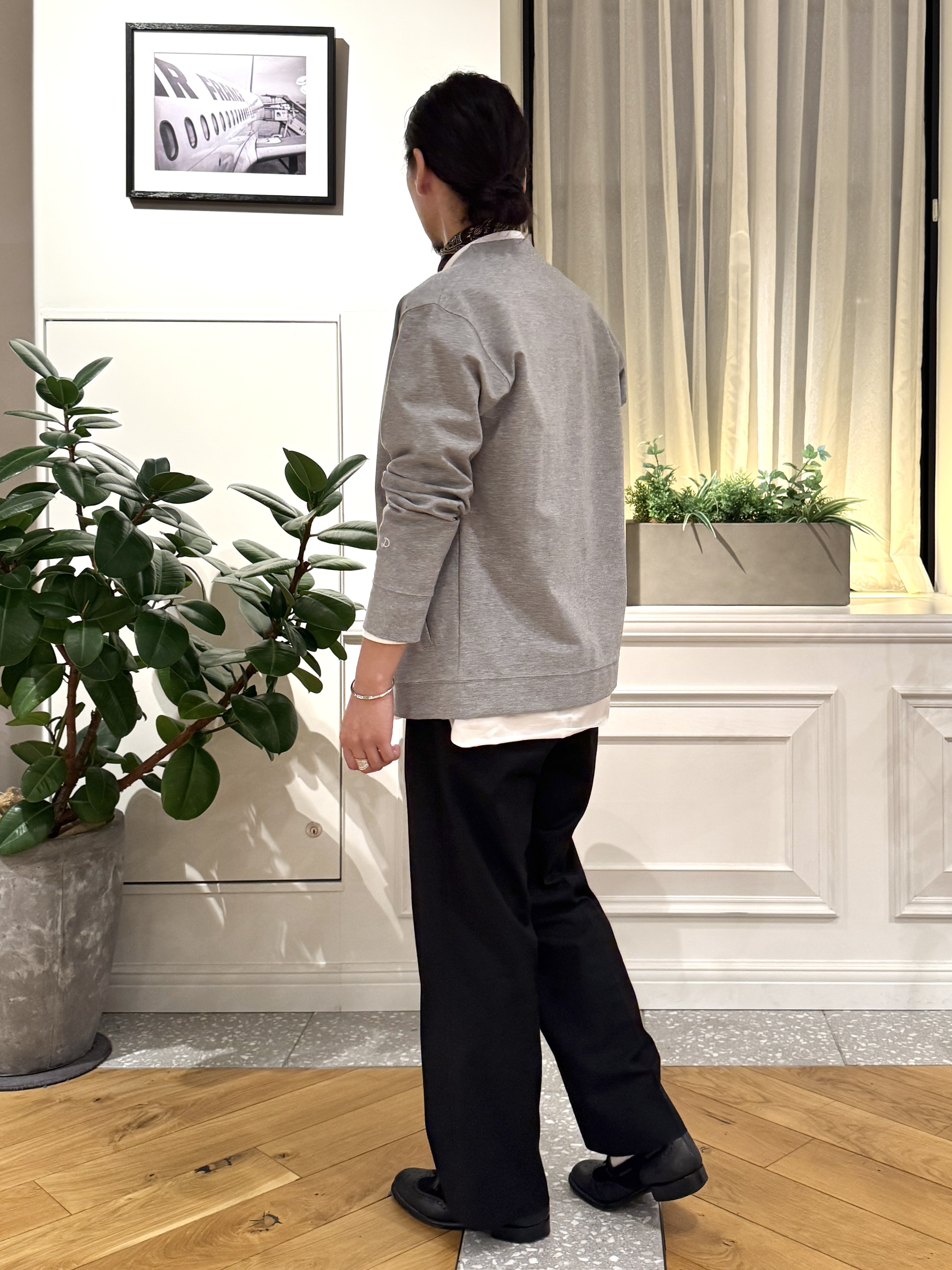 kawarataniさんの「DRESSTERIOR｜【接触冷感／セットアップ可】ドライタッチ ハイカウントカットソー カーディガン」を使ったコーディネート