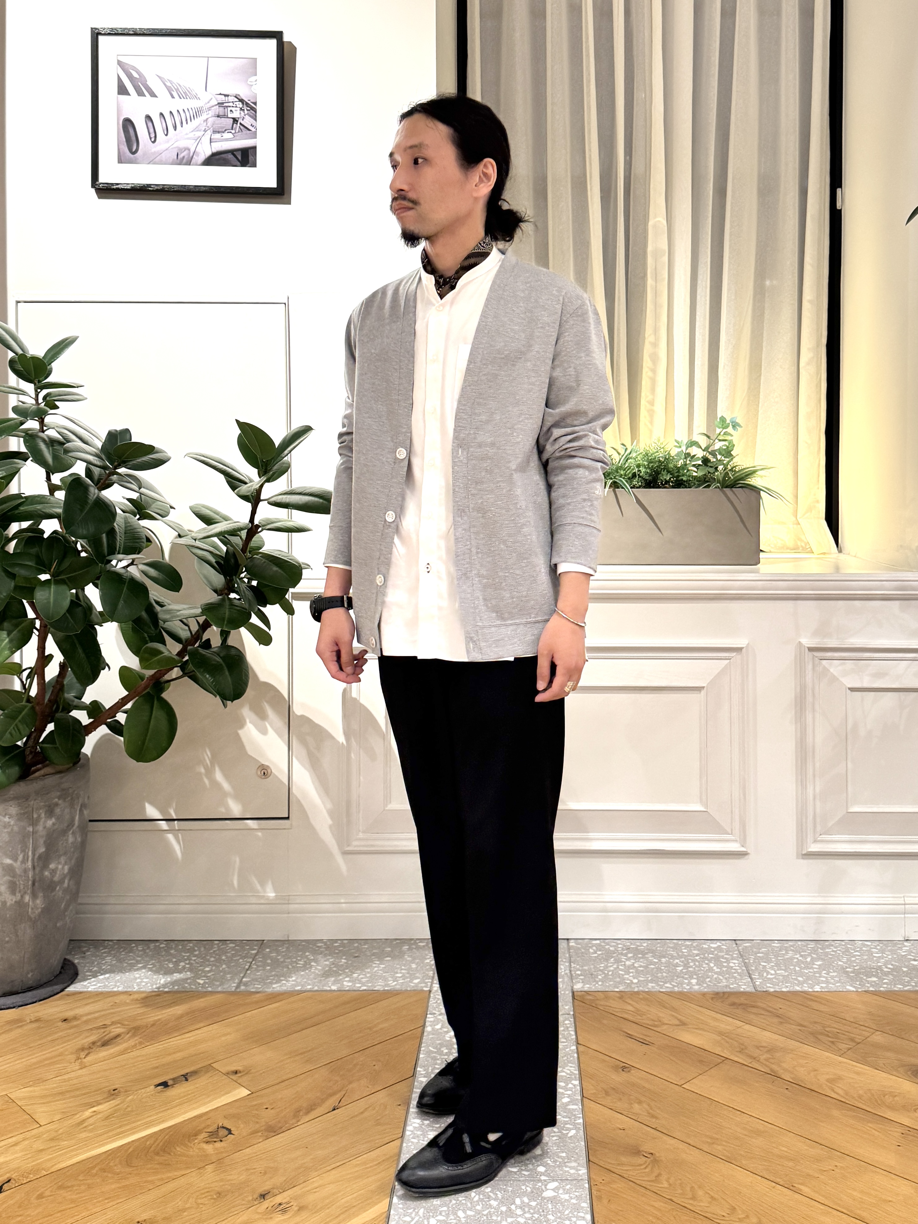 kawarataniさんの「DRESSTERIOR｜【接触冷感／セットアップ可】ドライタッチ ハイカウントカットソー カーディガン」を使ったコーディネート