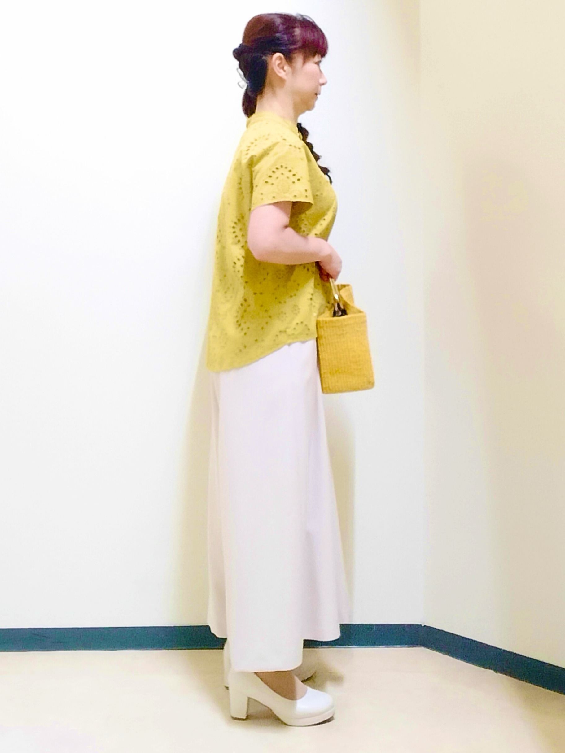 花さんの「Reflect｜【通勤◎】カットワーク刺繍レース シャツブラウス」を使ったコーディネート