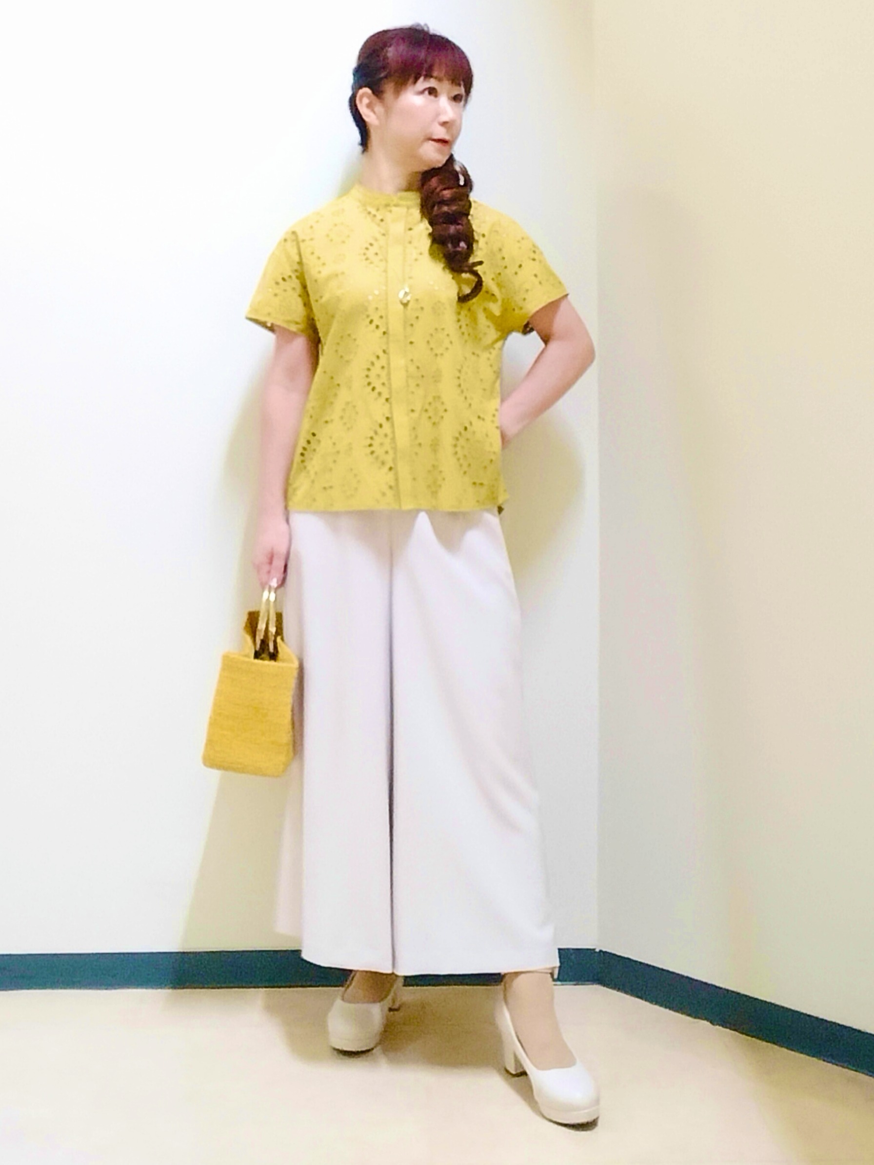 花さんの「Reflect｜【通勤◎】カットワーク刺繍レース シャツブラウス」を使ったコーディネート