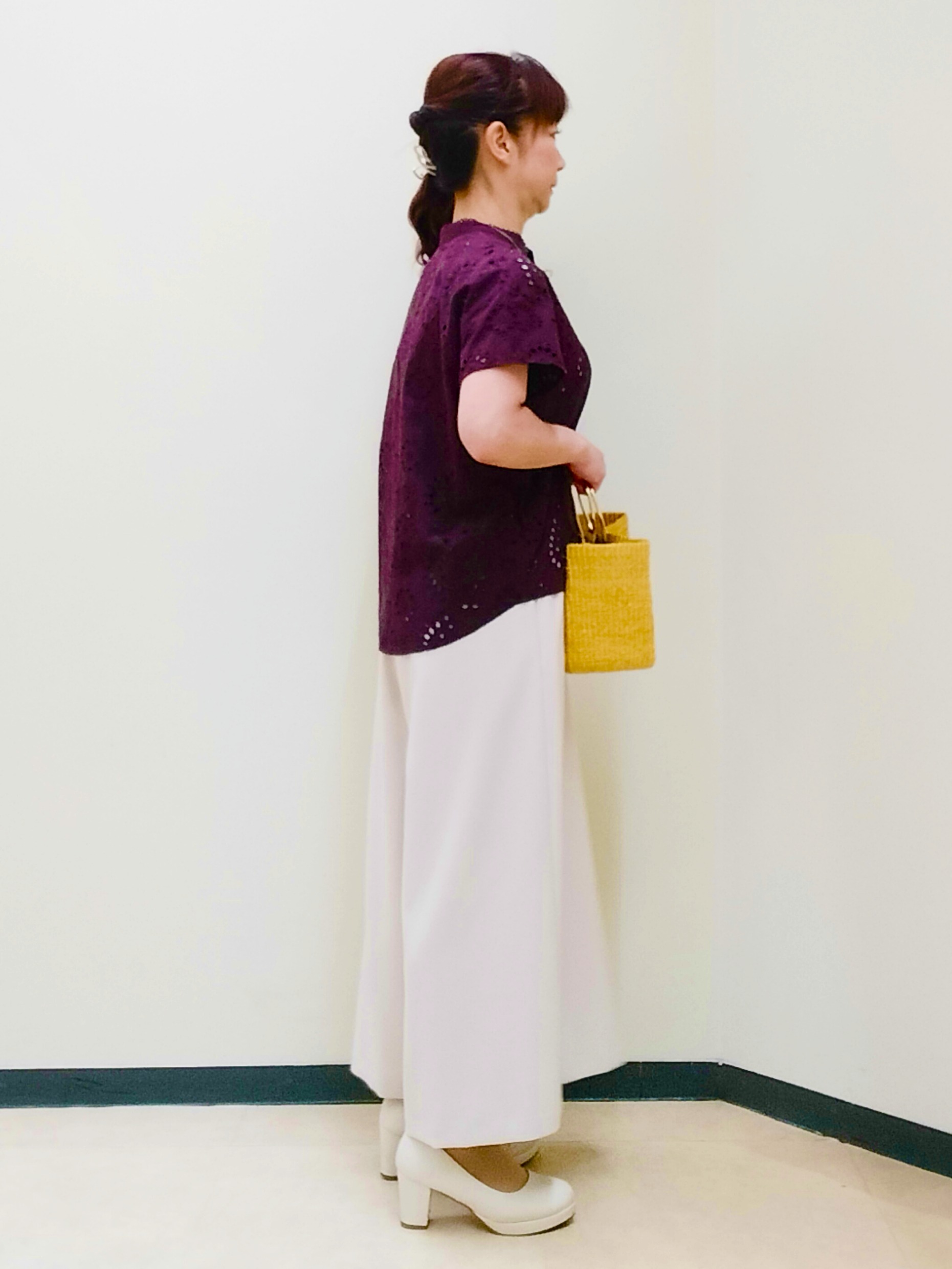 花さんの「Reflect｜【通勤◎】カットワーク刺繍レース シャツブラウス」を使ったコーディネート