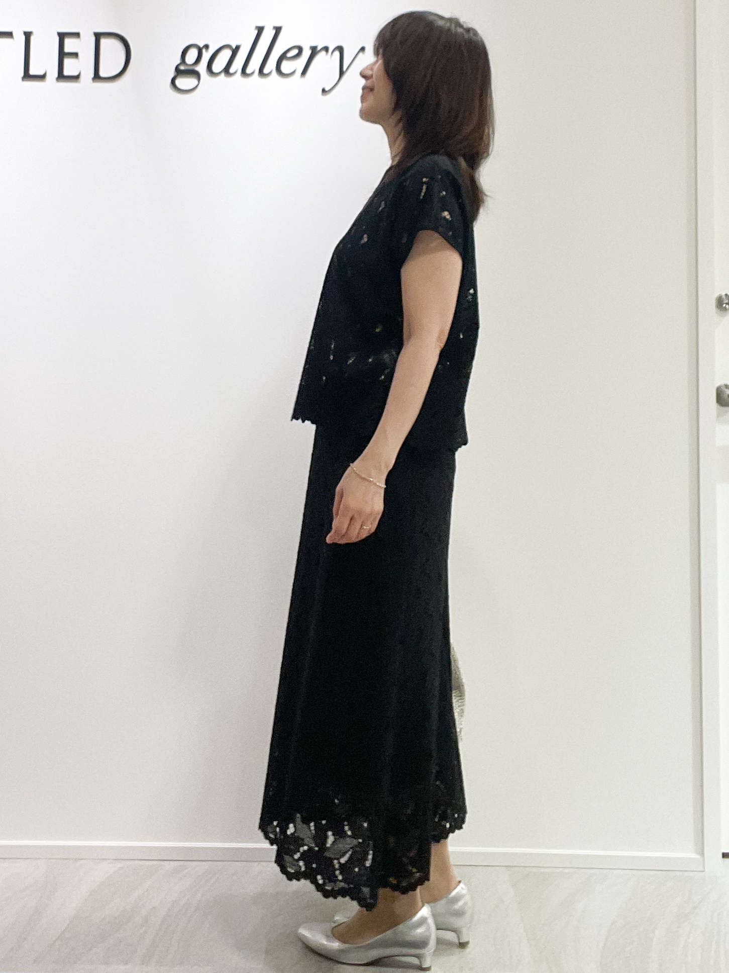 めいさんの「UNTITLED｜【セットアップ可/品のある透け感】リーフレースブラウス」を使ったコーディネート