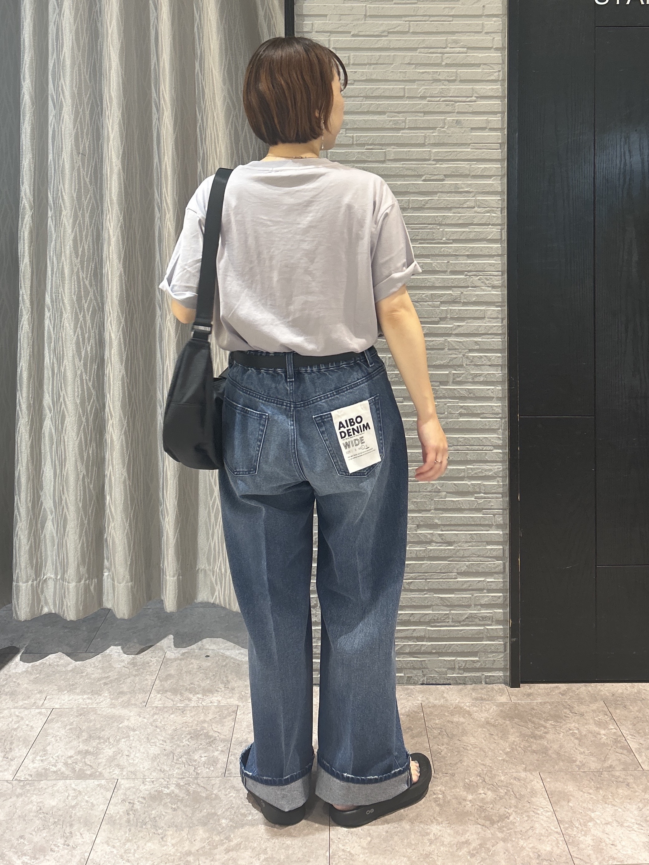 ga_riさんの「THE SHOP TK｜【Disney】【MLB】スペシャルデザイン半袖Tシャツ」を使ったコーディネート