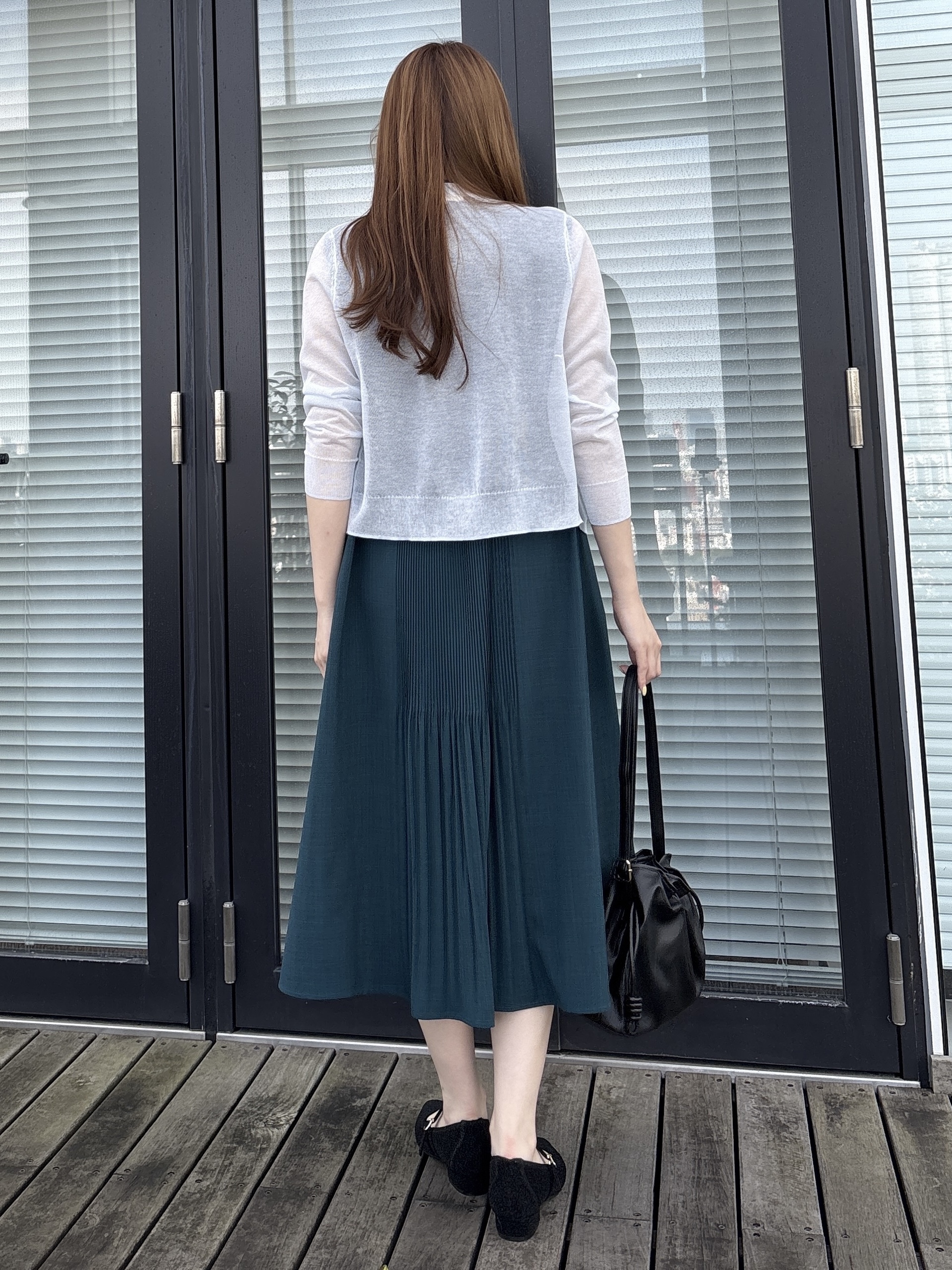 sayaさんの「grove｜高評価！【洗える/名品】大人の透け感、シアーカーディガン」を使ったコーディネート