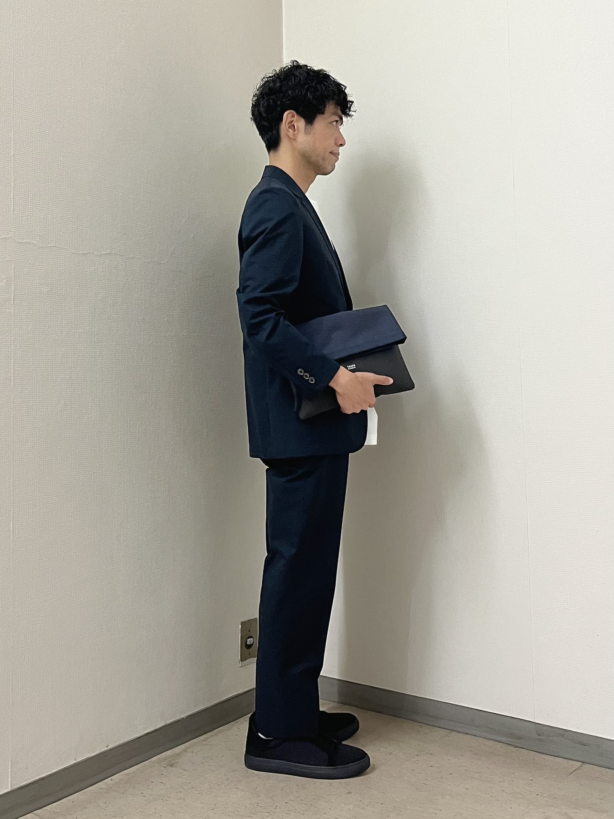 URAさんの「TAKEO KIKUCHI｜【抗菌防臭】COOL DOTS（R）ドビープリント ジャケット」を使ったコーディネート