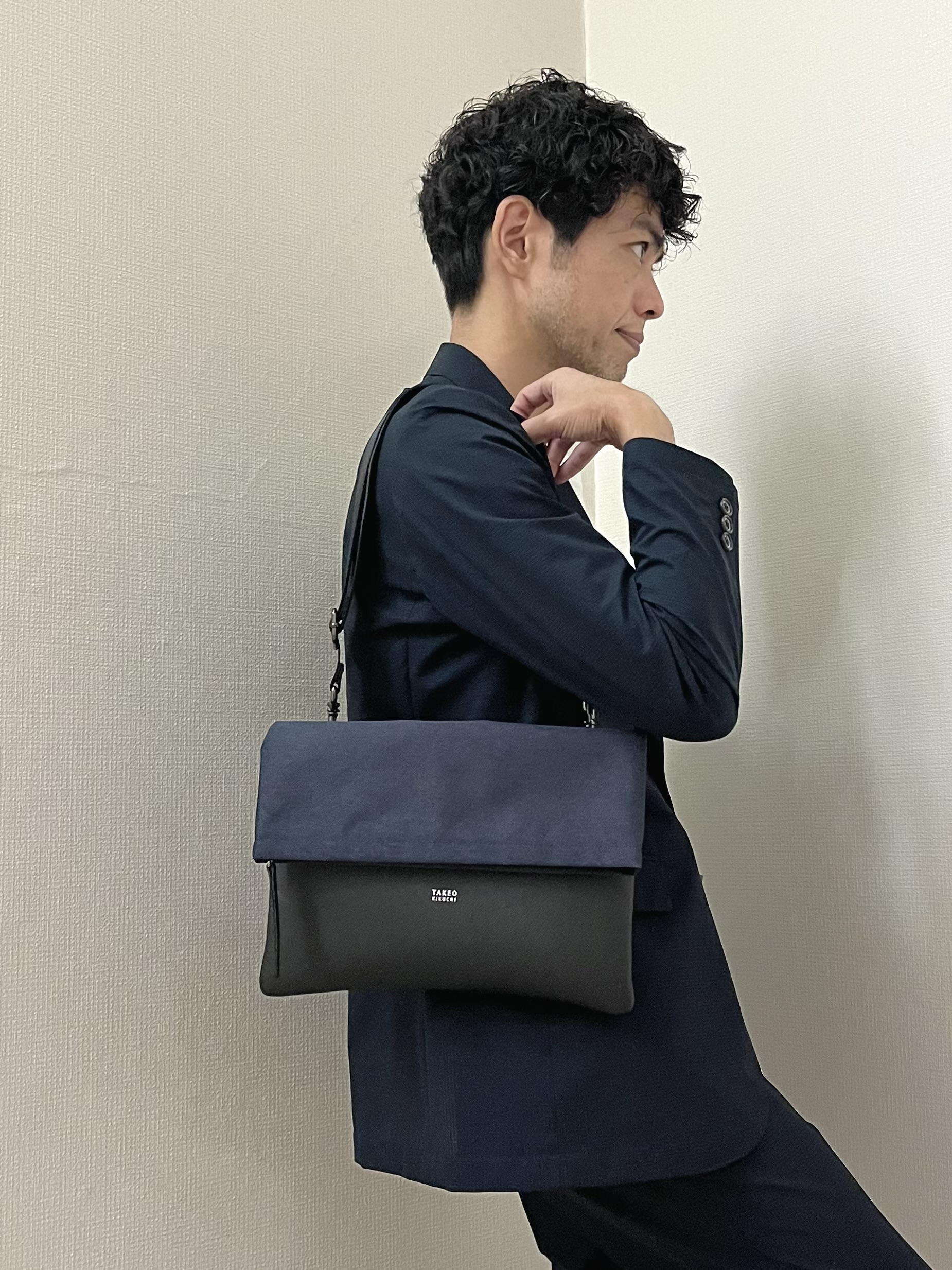 URAさんの「TAKEO KIKUCHI｜【抗菌防臭】COOL DOTS（R）ドビープリント ジャケット」を使ったコーディネート