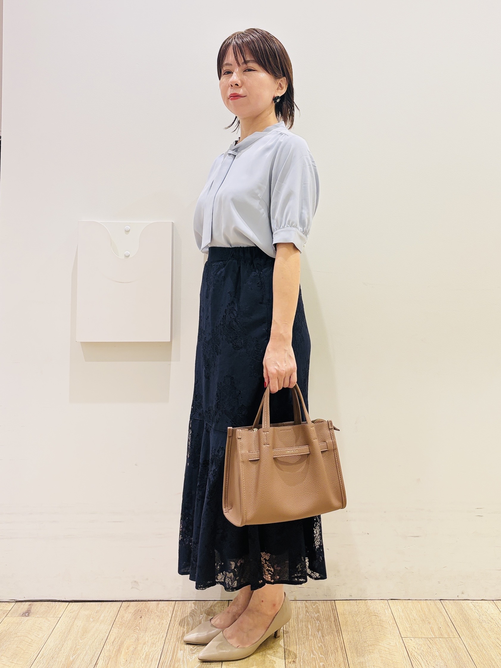 YUKOさんの「index｜ジョーゼットボウタイブラウス【洗濯機OK】」を使ったコーディネート