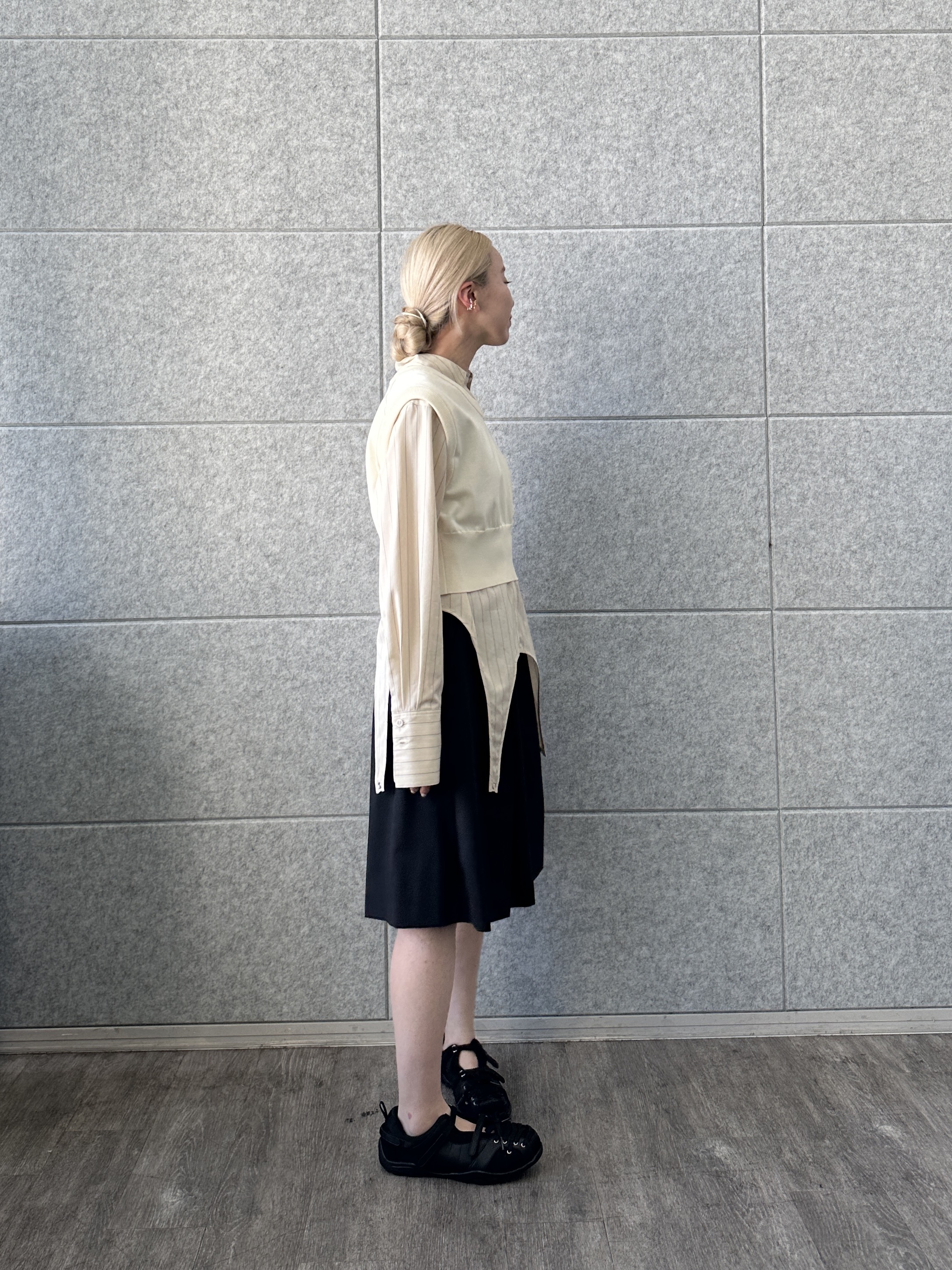 Buyer sakkoさんの「CODE A｜design short vest」を使ったコーディネート