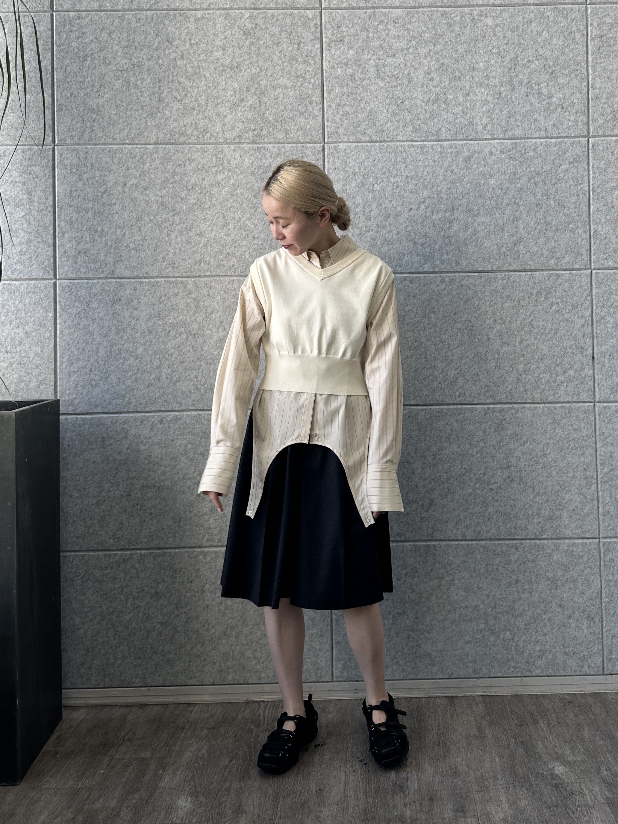 Buyer sakkoさんの「CODE A｜design short vest」を使ったコーディネート