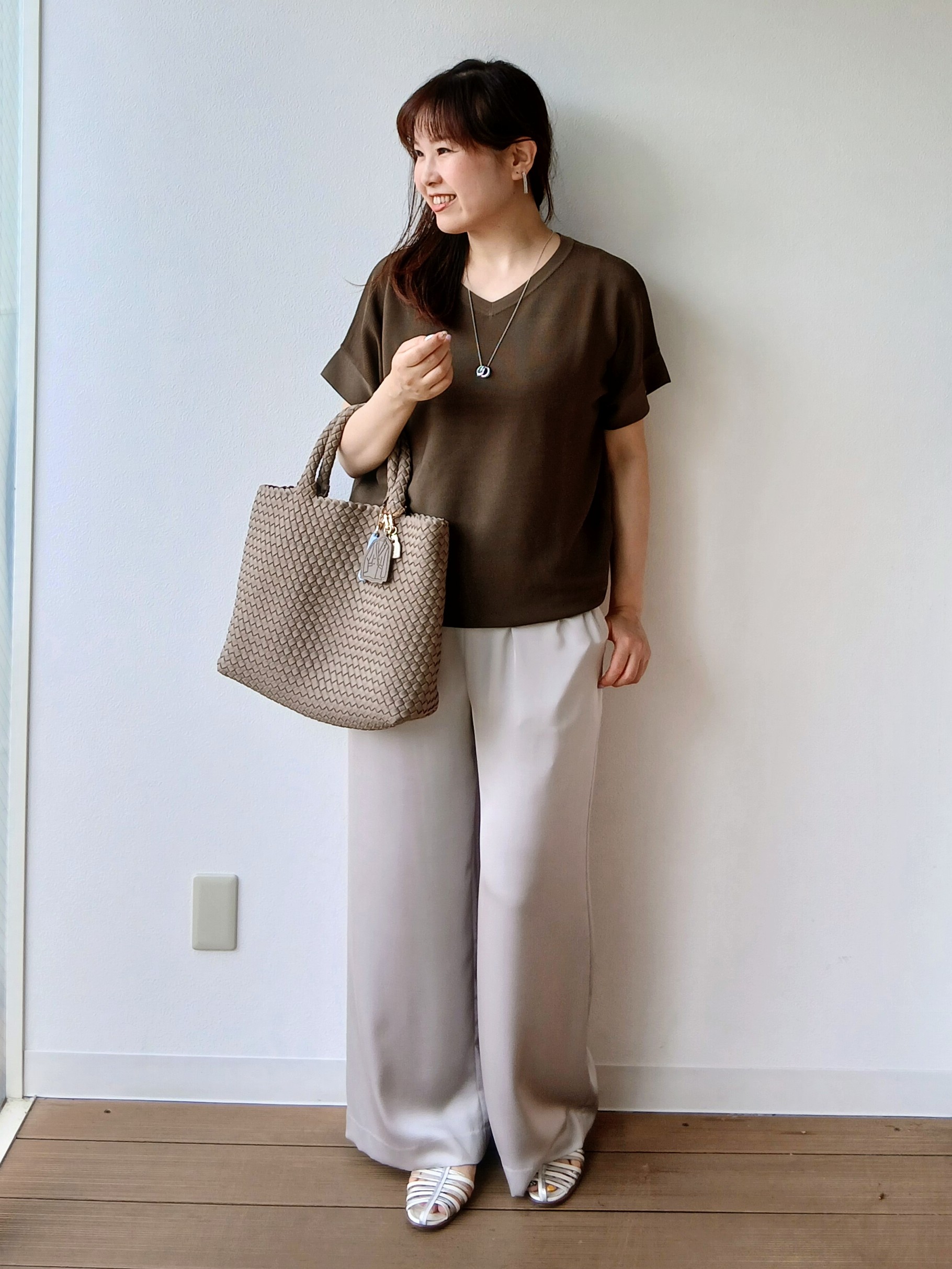 なみきさんの「UNTITLED｜【11色展開/体型カバー】前後2WAYフレンチスリーブニット」を使ったコーディネート