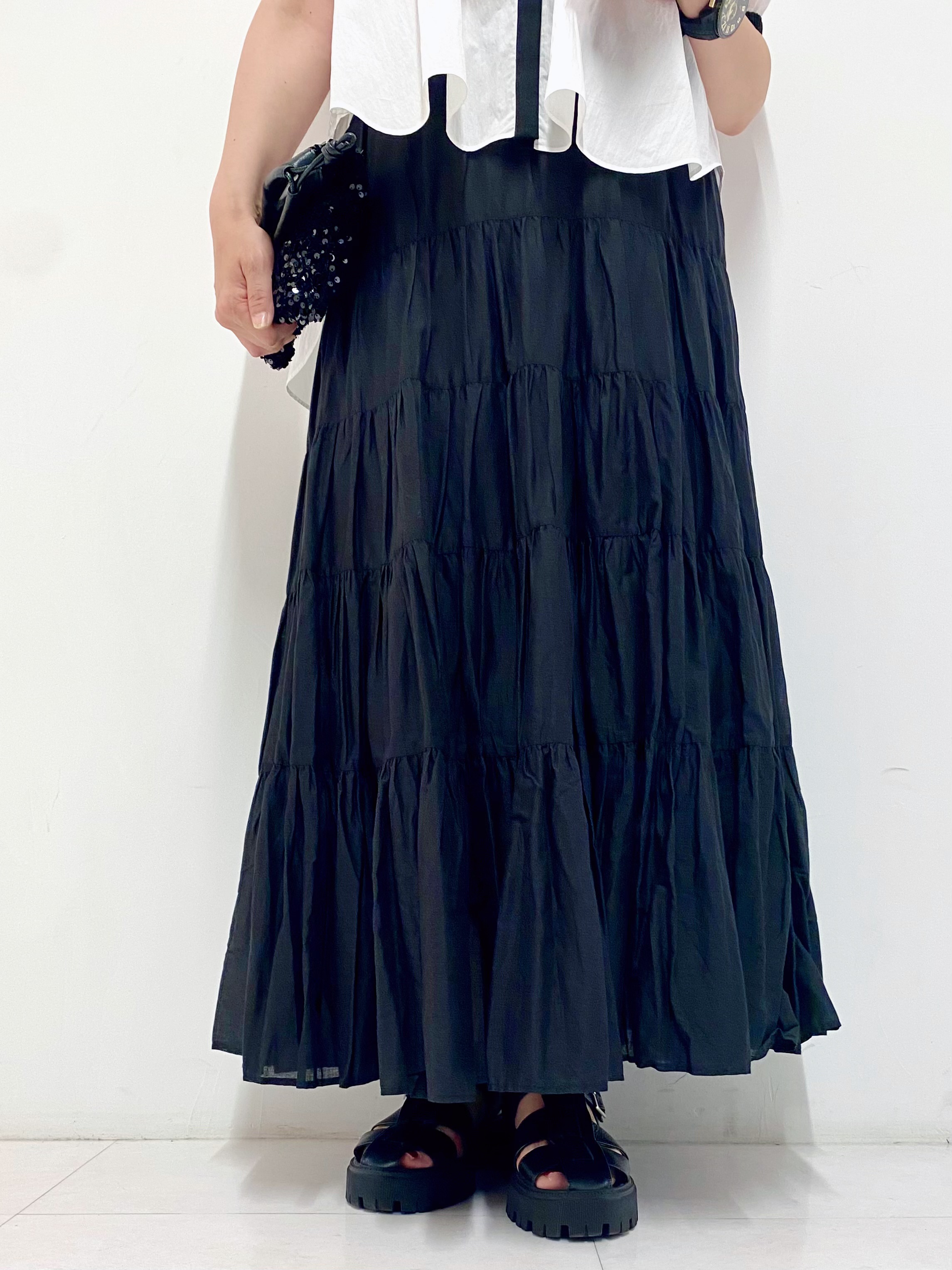 Sawaguchiさんの「DRESSTERIOR｜【着映え】パフスリーブ ブザムブラウス」を使ったコーディネート