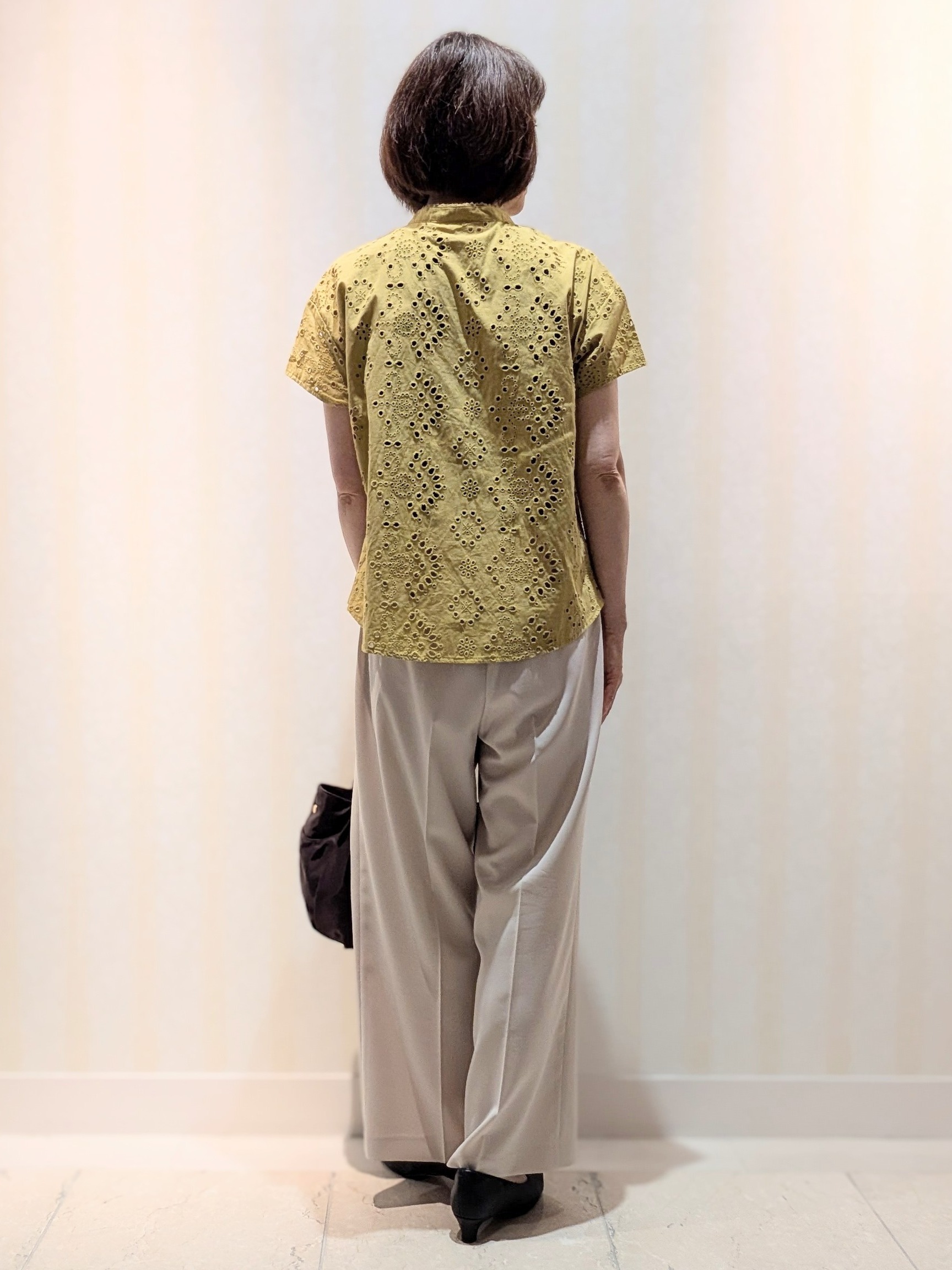 Ariさんの「Reflect｜【通勤◎】カットワーク刺繍レース シャツブラウス」を使ったコーディネート