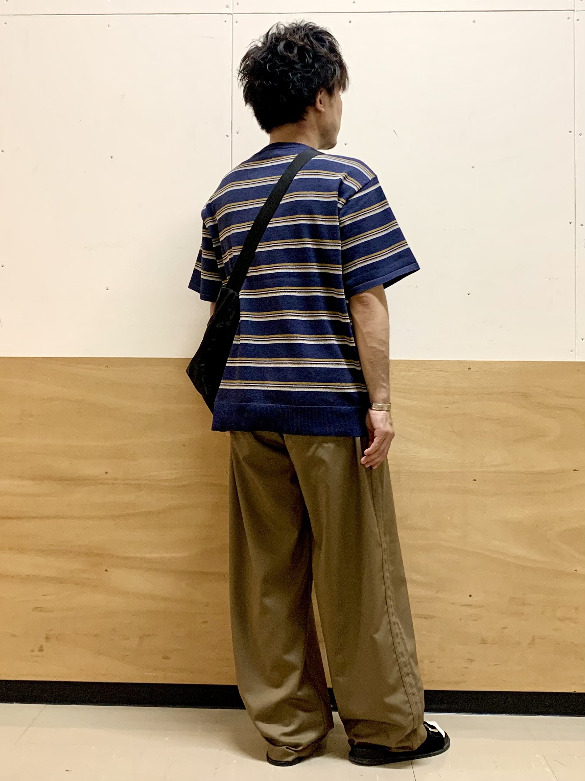 MATUさんの「THE SHOP TK｜【抗菌防臭／UVカット／洗濯機OK】和紙混 半袖ニット」を使ったコーディネート