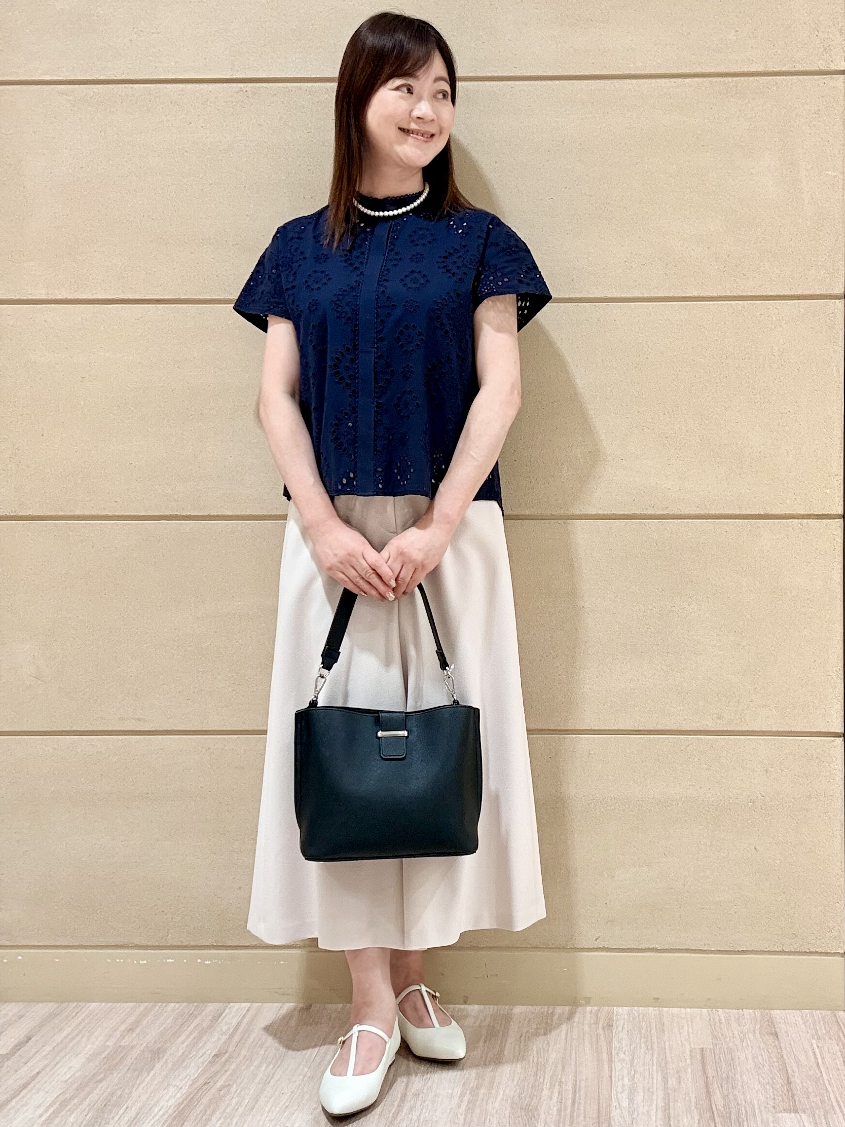 Marさんの「Reflect｜【通勤◎】カットワーク刺繍レース シャツブラウス」を使ったコーディネート