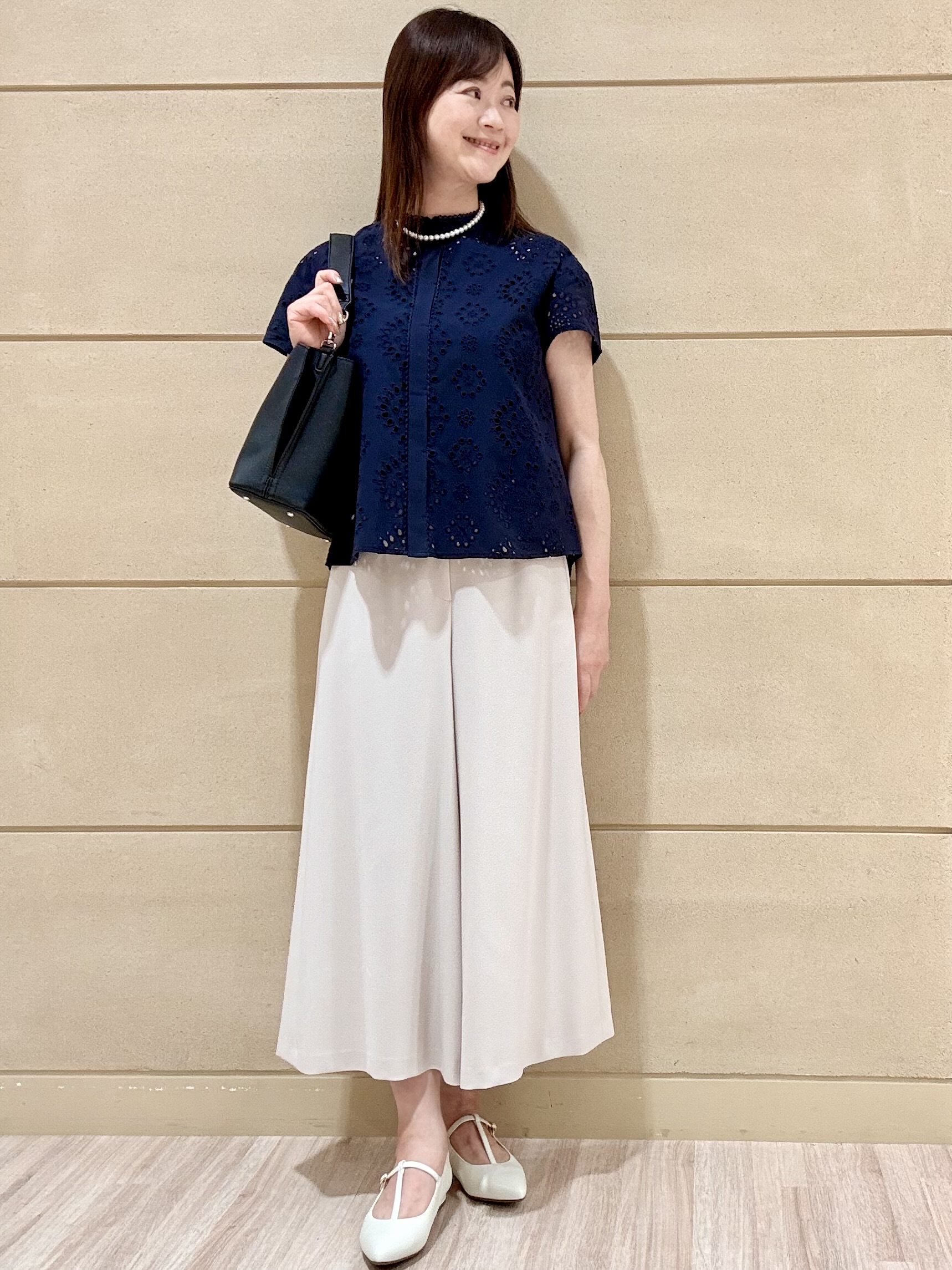 Marさんの「Reflect｜【通勤◎】カットワーク刺繍レース シャツブラウス」を使ったコーディネート