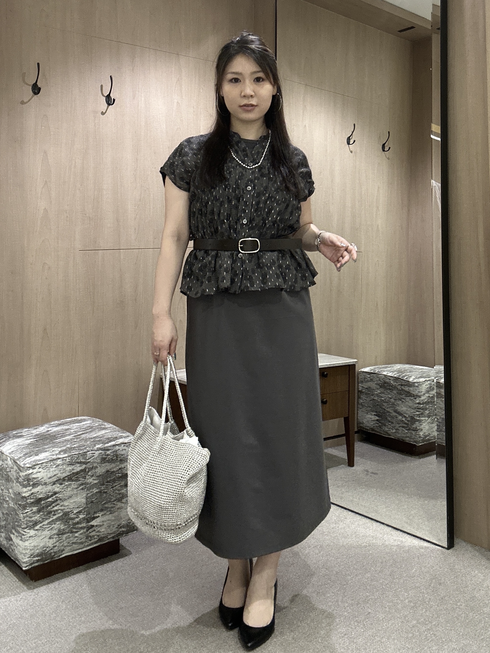 YURIさんの「UNTITLED｜ヴィンテージドットブラウス」を使ったコーディネート