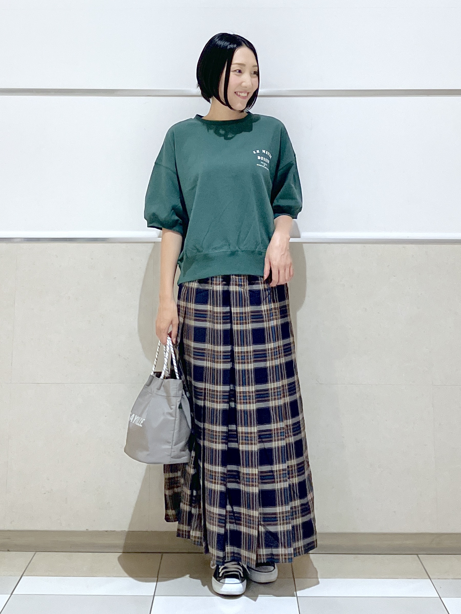 eriko さんの「Dessin｜ハーフスリーブロゴプルオーバー」を使ったコーディネート