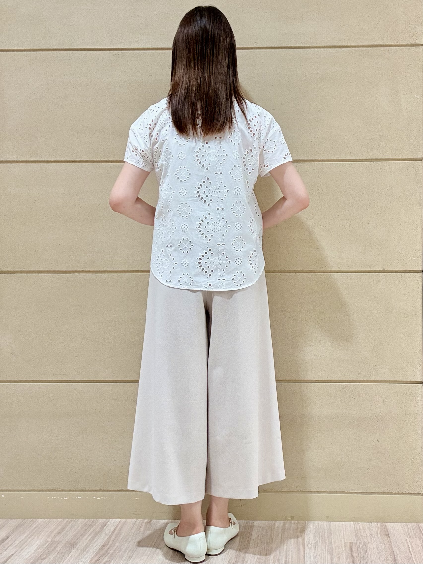 Marさんの「Reflect｜【通勤◎】カットワーク刺繍レース シャツブラウス」を使ったコーディネート