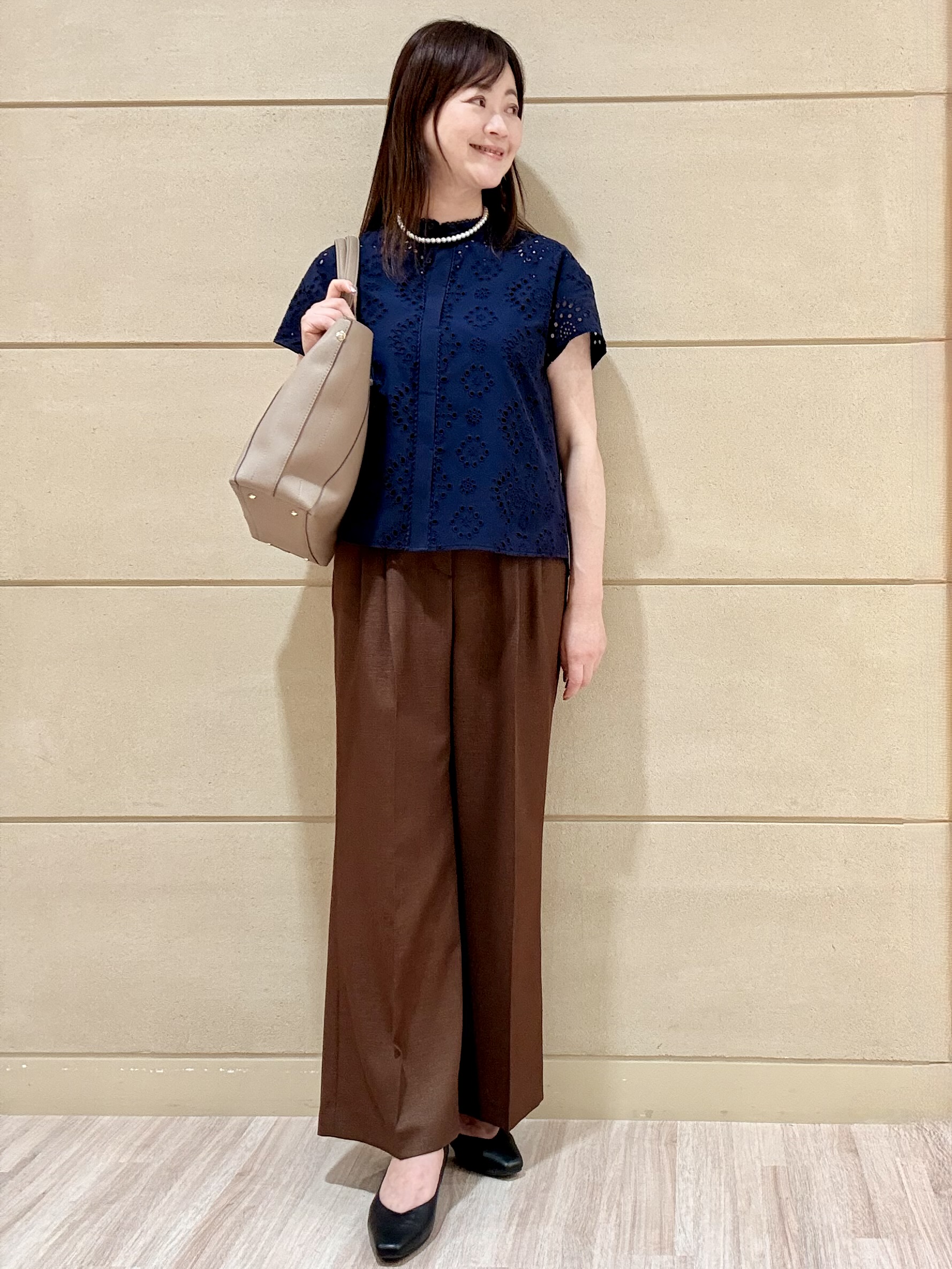 Marさんの「Reflect｜【通勤◎】カットワーク刺繍レース シャツブラウス」を使ったコーディネート