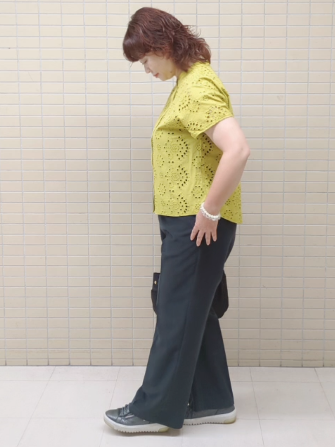 ハム太郎さんの「Reflect｜【通勤◎】カットワーク刺繍レース シャツブラウス」を使ったコーディネート