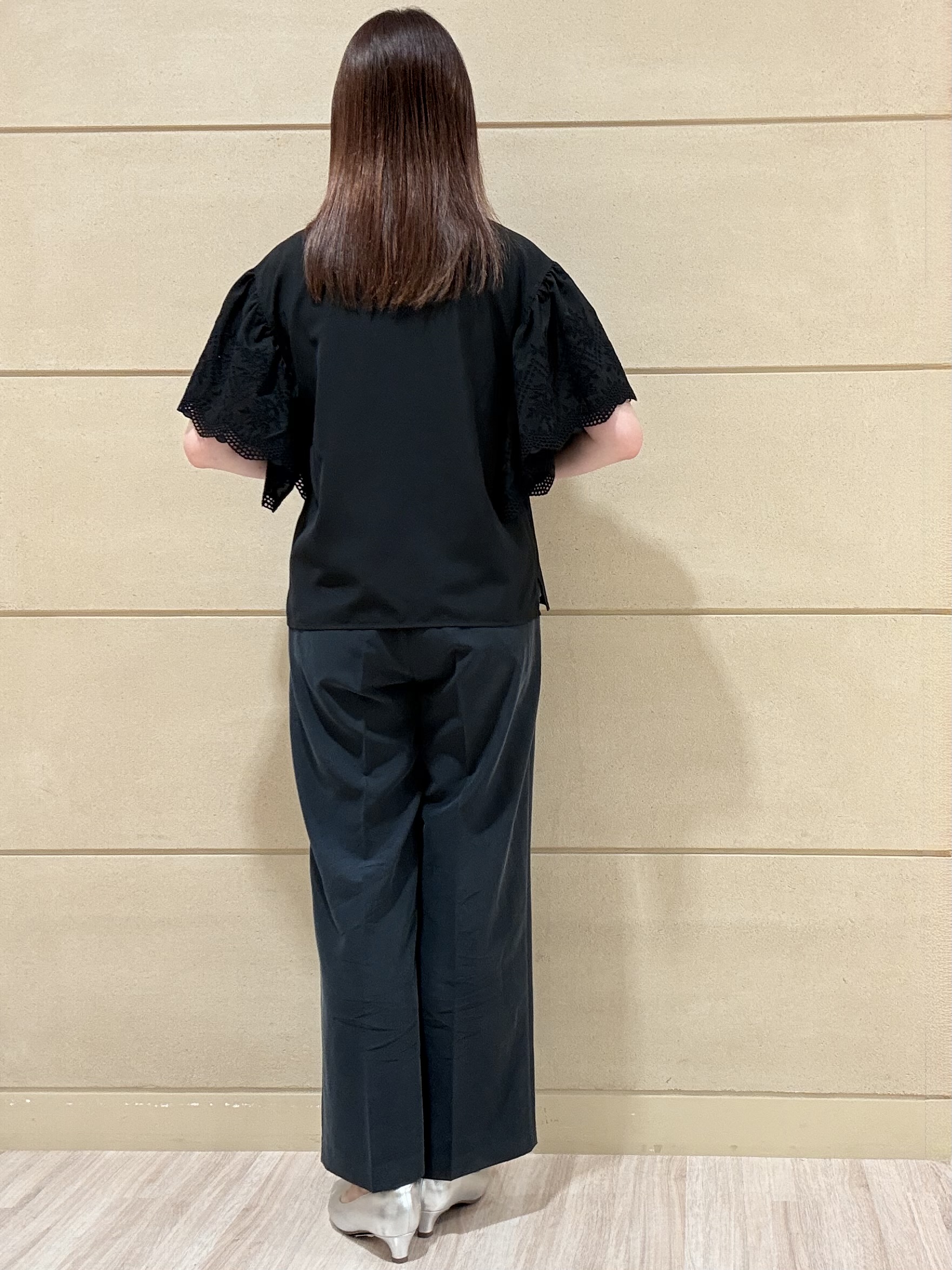 Marさんの「Reflect｜【通勤◎】スカラップレーススリーブ ブラウス」を使ったコーディネート