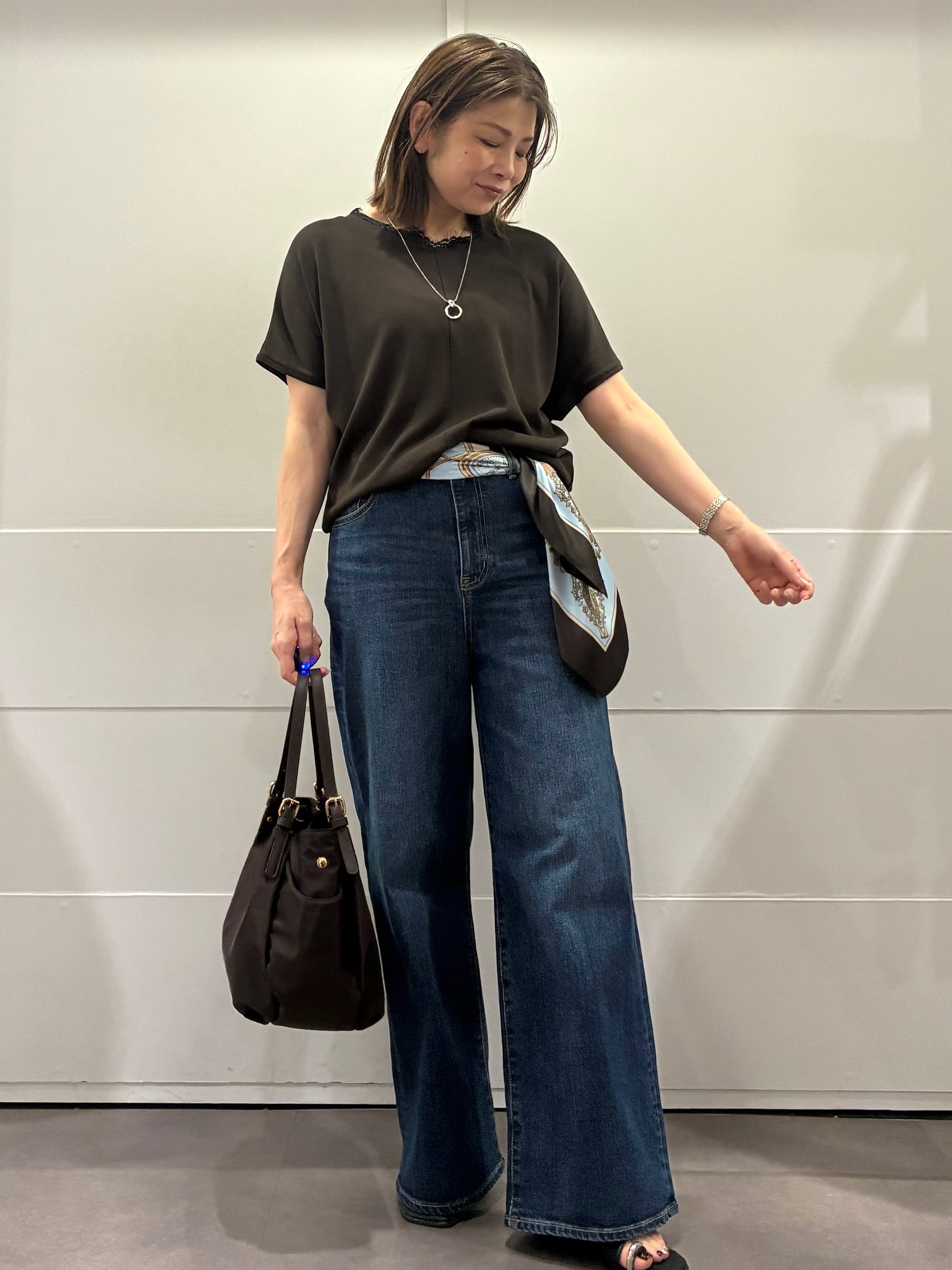 ちいさんの「Reflect｜【二の腕カバー／手洗い可】ネックレース フレンチスリーブニット」を使ったコーディネート