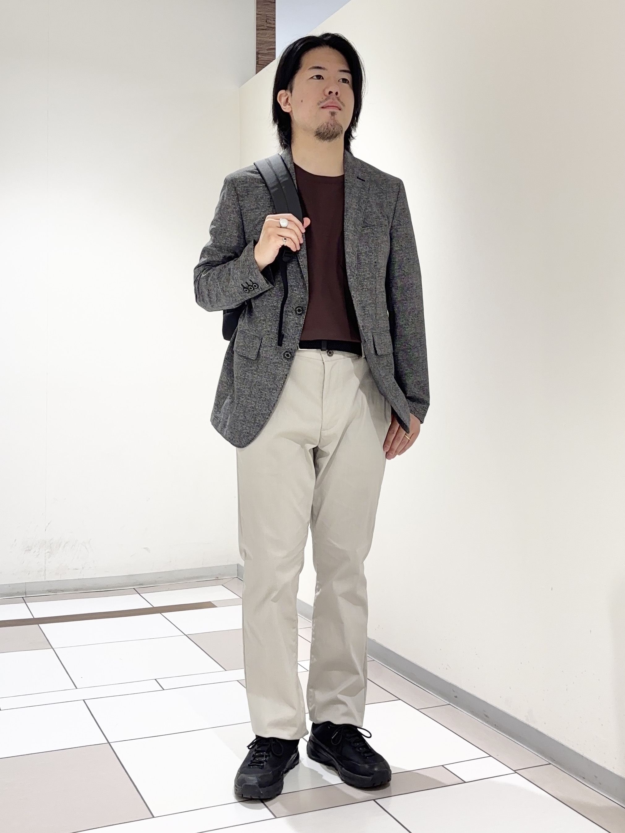 及川さんの「TAKEO KIKUCHI｜【抗菌防臭】COOL DOTS（R）ドビープリント ジャケット」を使ったコーディネート