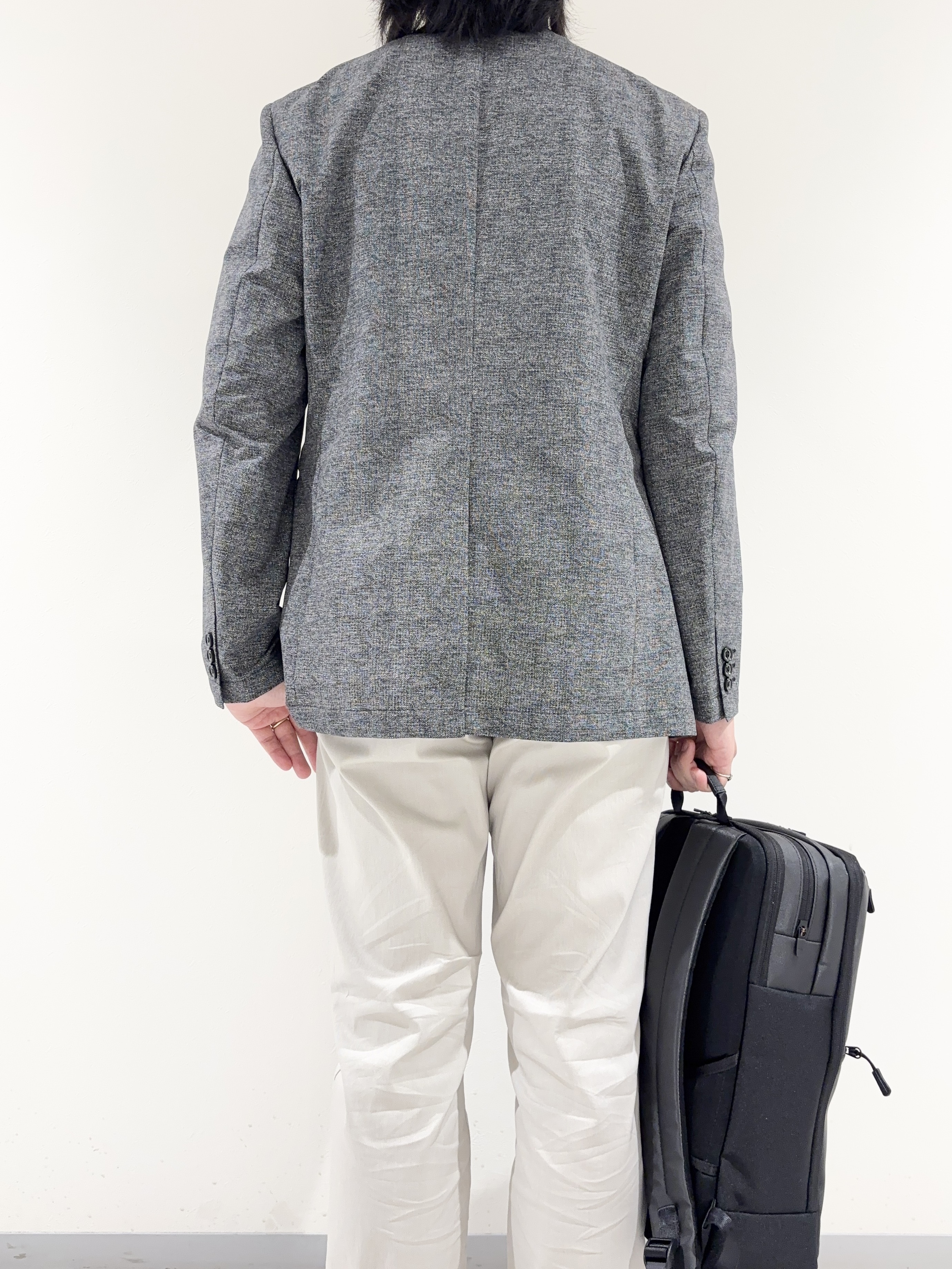 及川さんの「TAKEO KIKUCHI｜【抗菌防臭】COOL DOTS（R）ドビープリント ジャケット」を使ったコーディネート