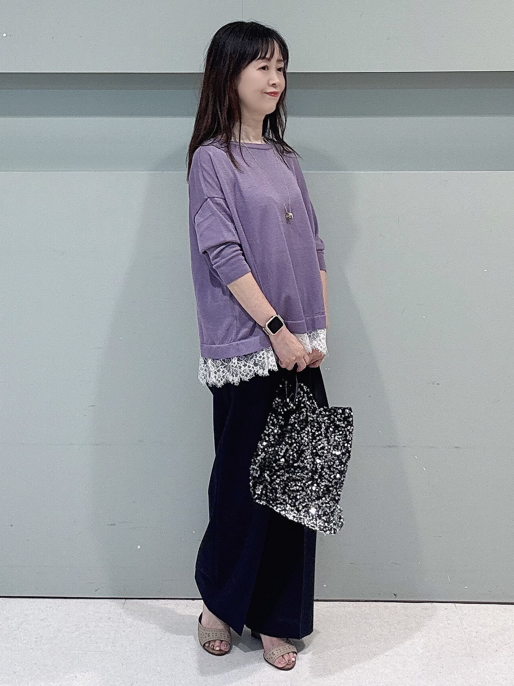 makiさんの「UNTITLED｜レースドッキングニットプルオーバー」を使ったコーディネート