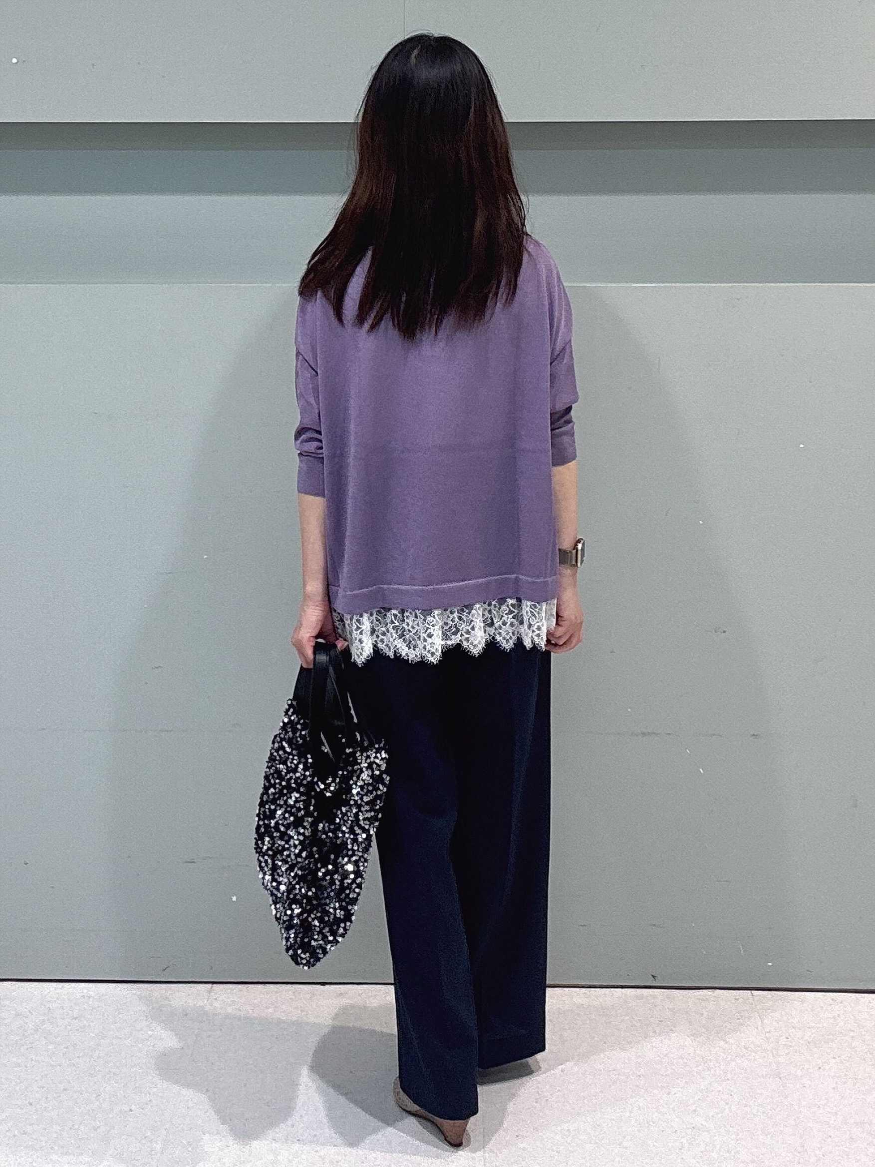 makiさんの「UNTITLED｜レースドッキングニットプルオーバー」を使ったコーディネート